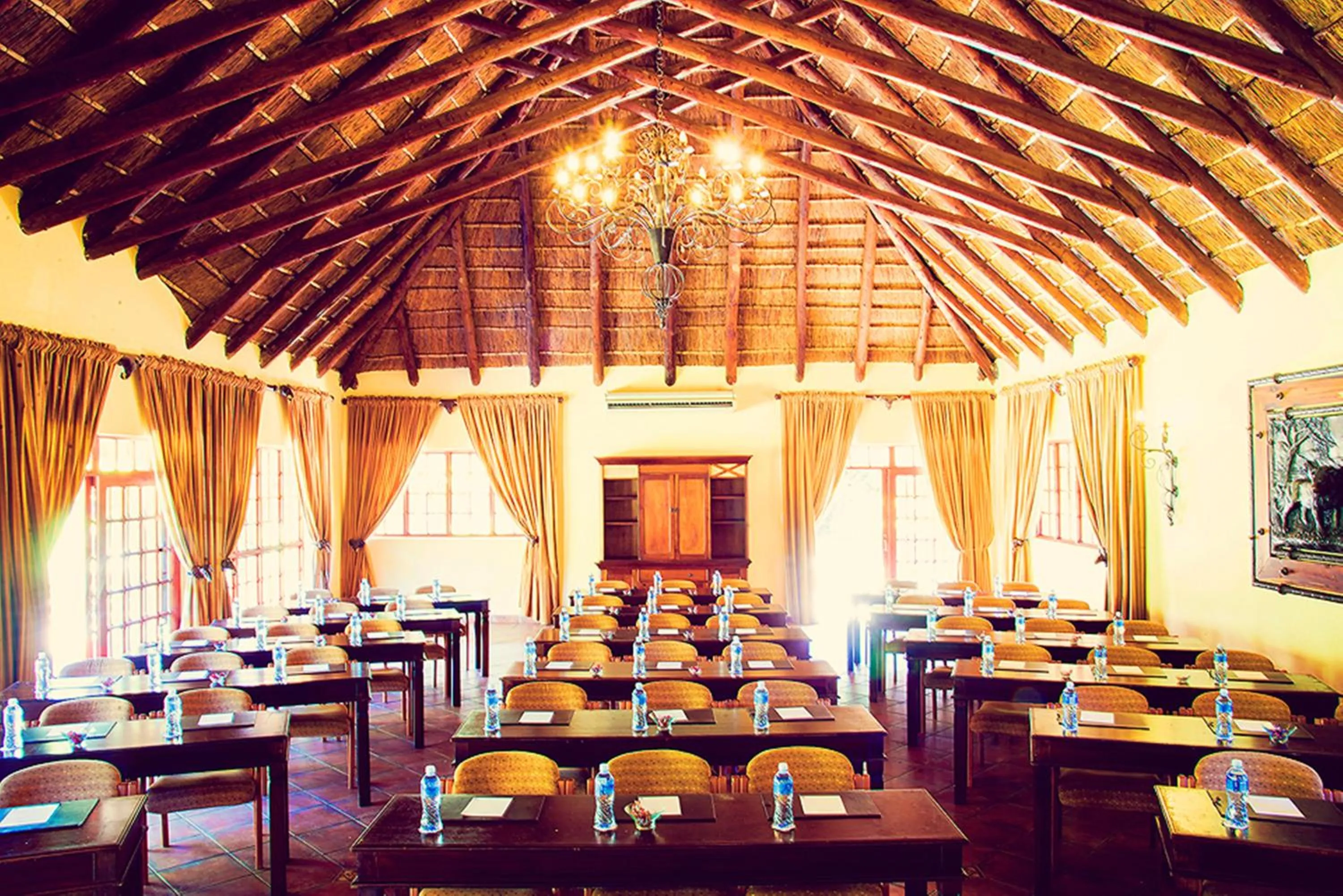 Banquet/Function facilities in Premier Resort Mpongo Private Game Reserve