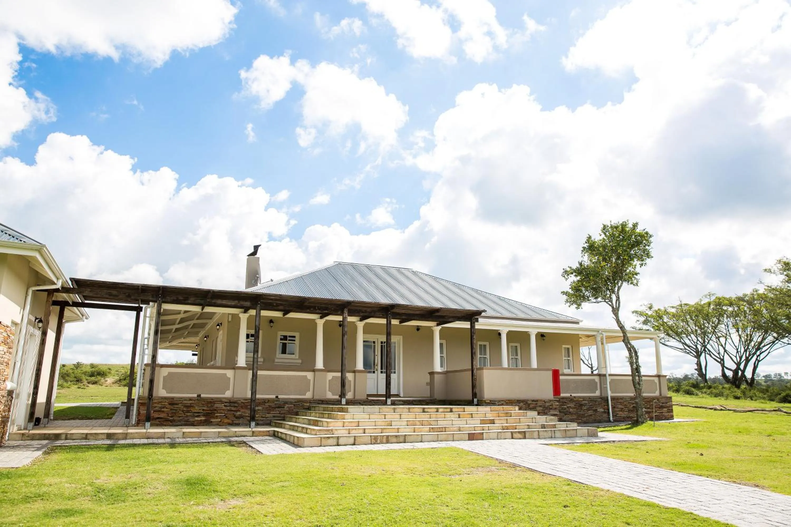 Property building in Premier Resort Mpongo Private Game Reserve