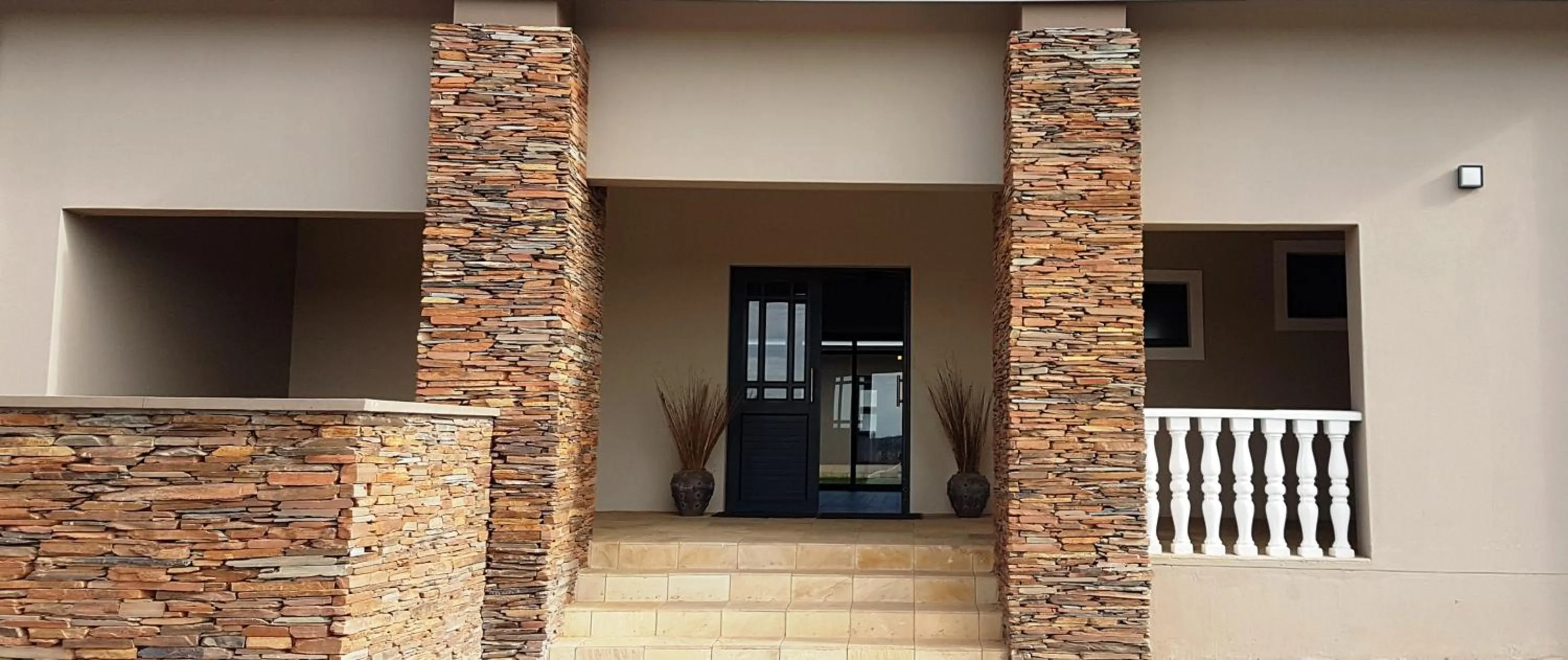 Facade/entrance in Premier Resort Mpongo Private Game Reserve