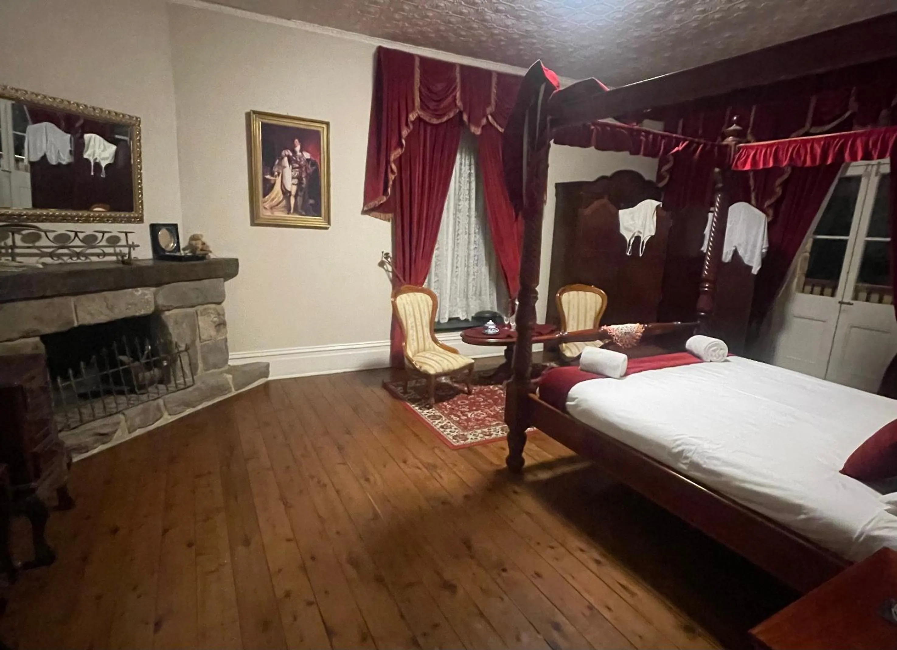Bed in Wisemans Inn
