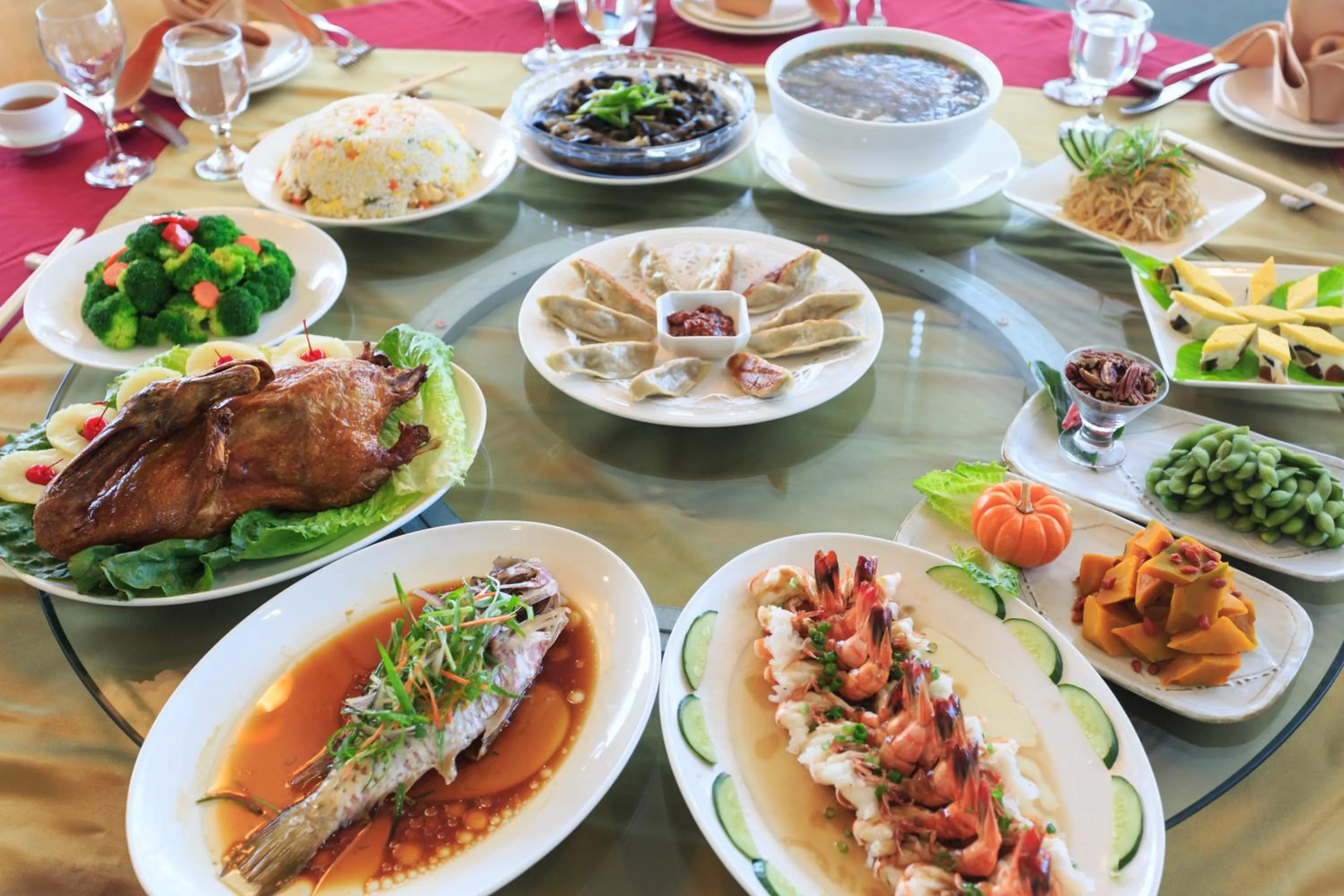 Restaurant/places to eat in Palasia Hotel