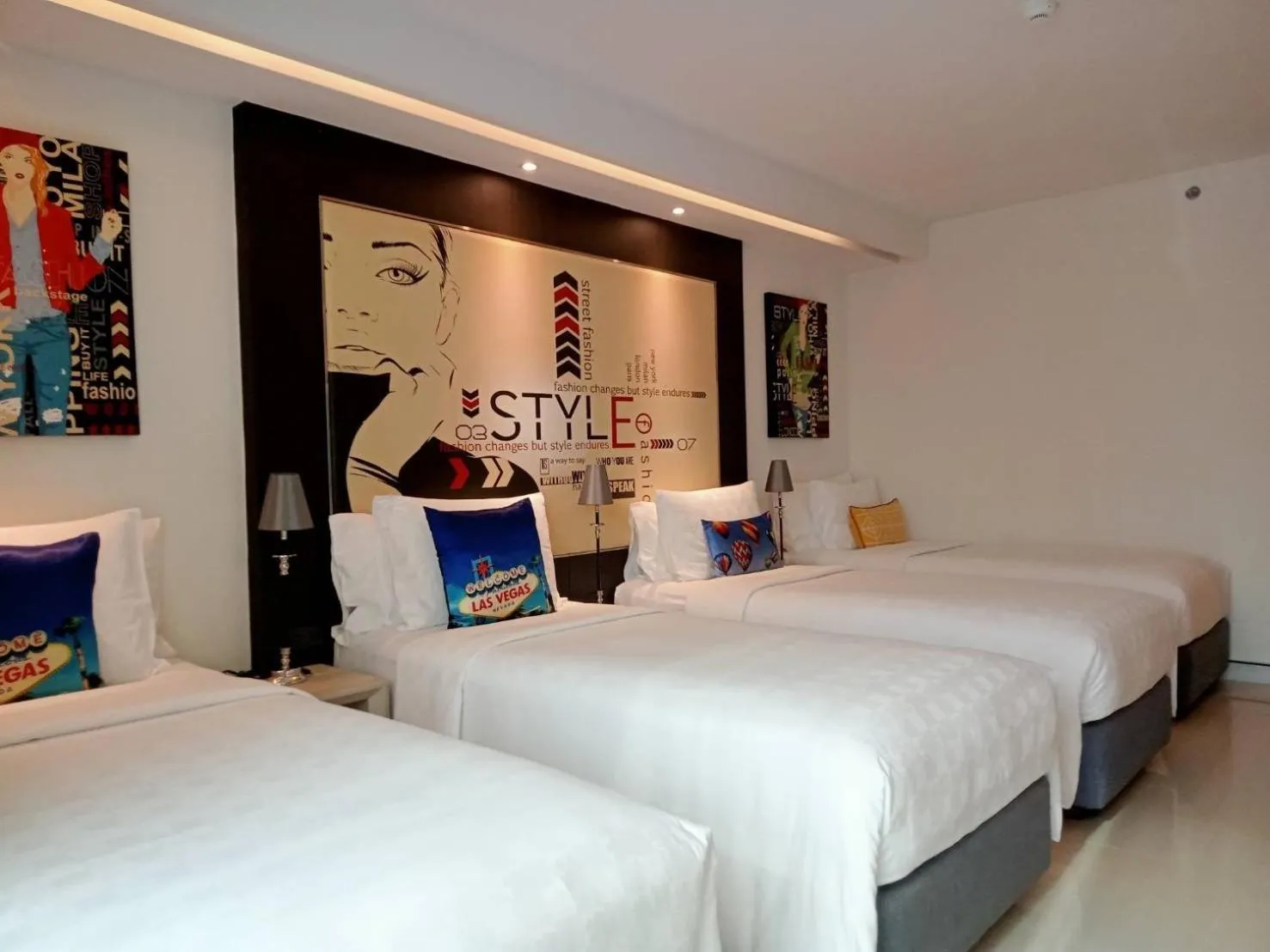 Bed in Hotel Clover Asoke - SHA Extra Plus
