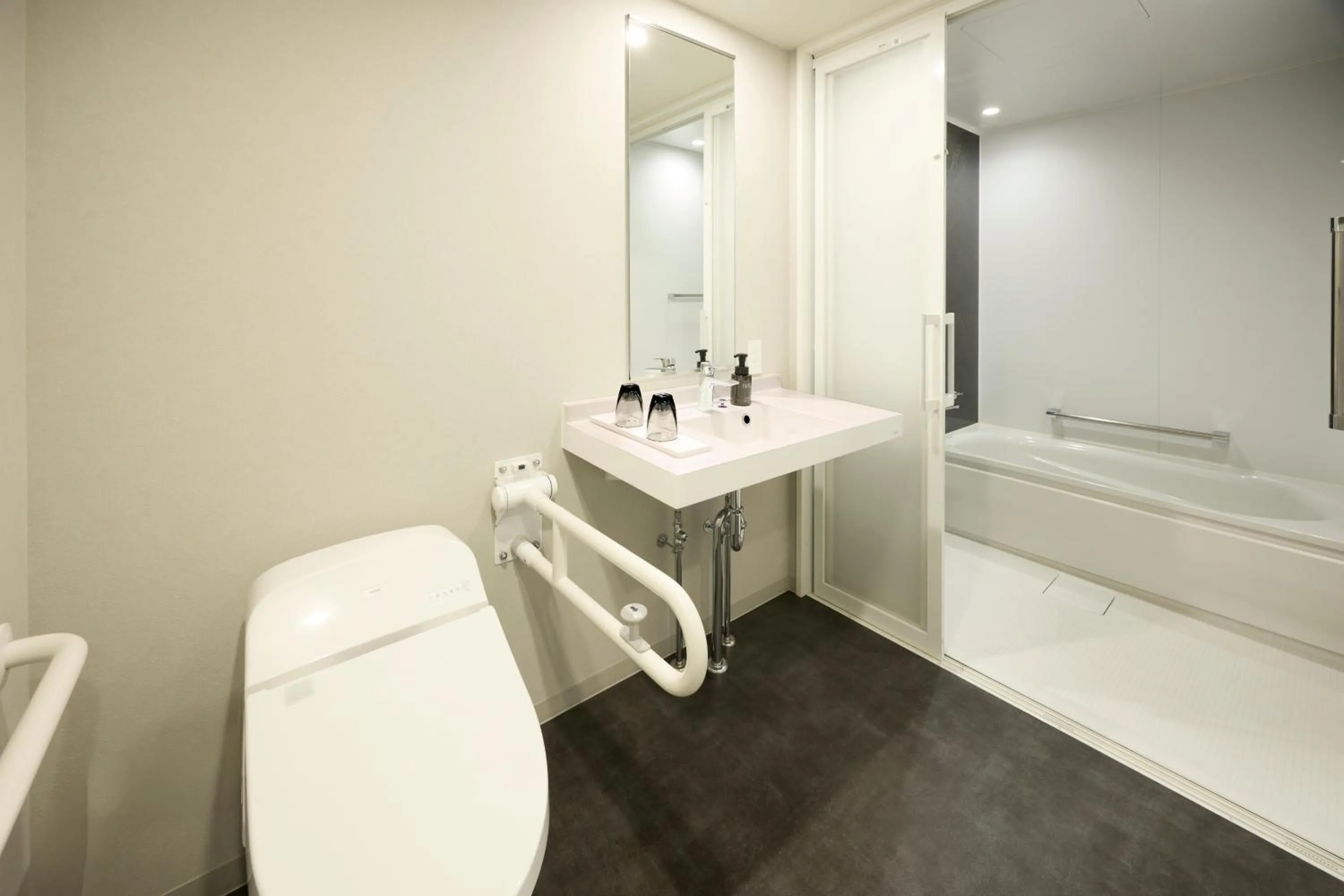 Bathroom in WAYPOINT TSUKIJI Tokyo