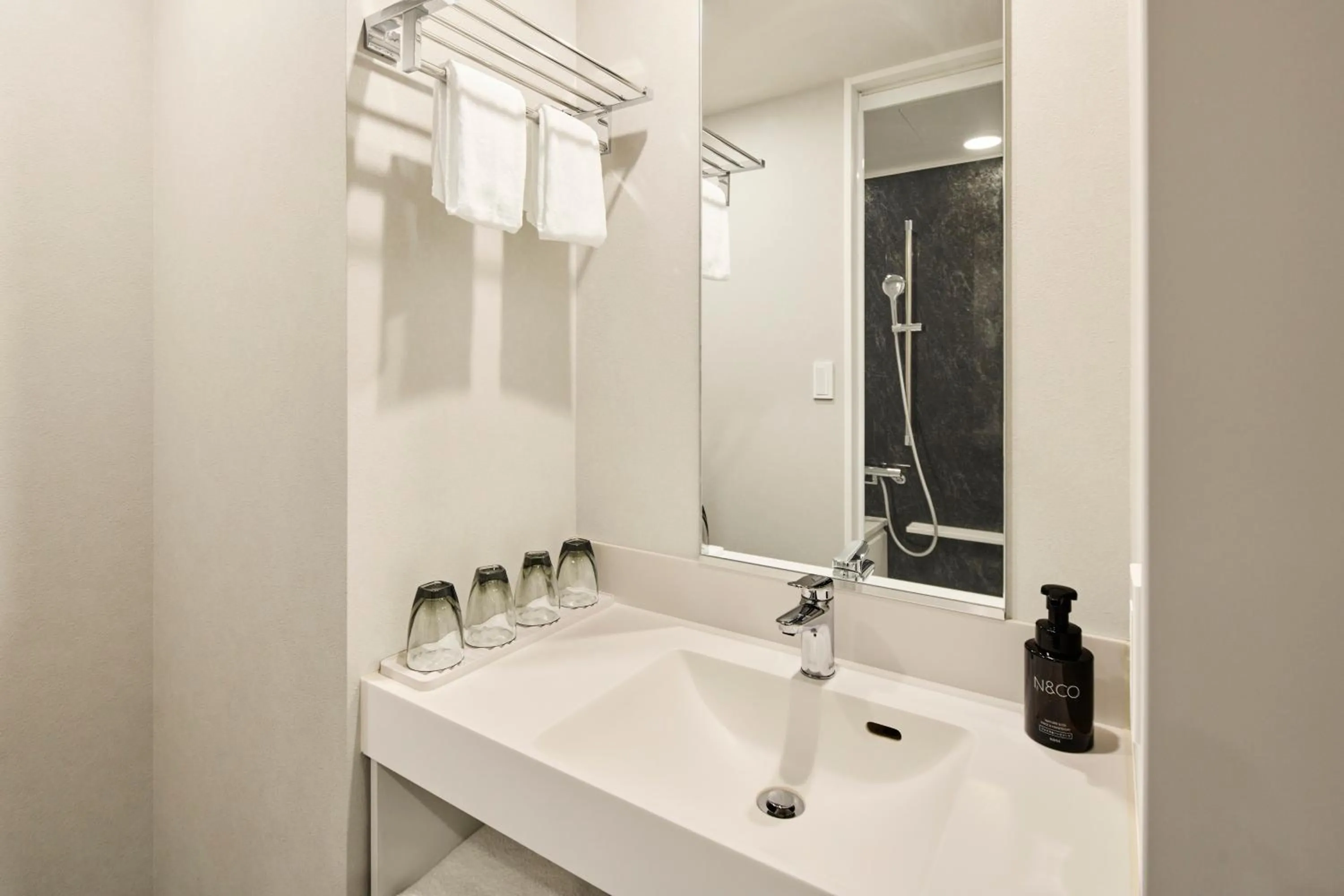 Bathroom in WAYPOINT TSUKIJI Tokyo