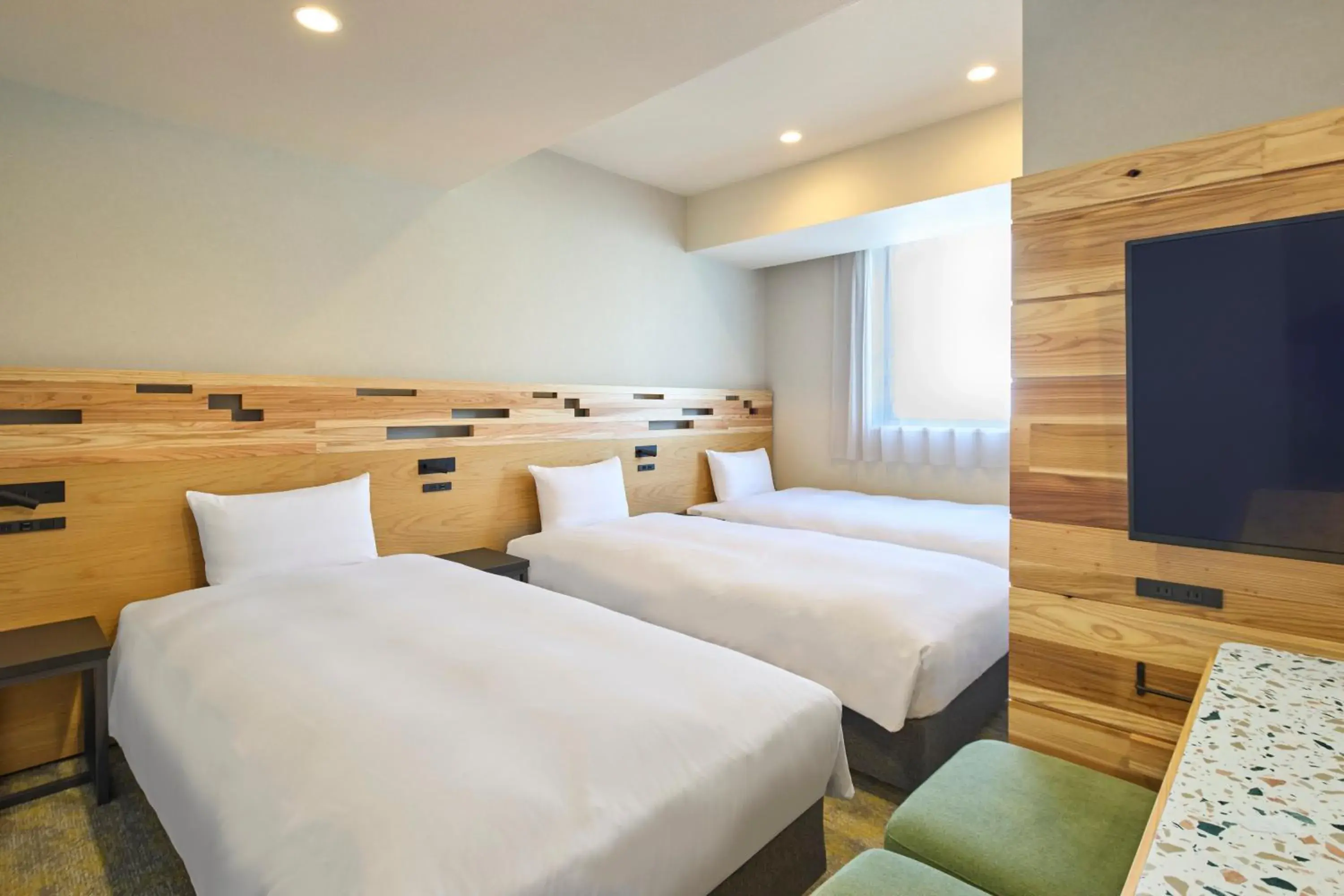 Triple Bed Room in WAYPOINT TSUKIJI Tokyo Triple Bed Room in WAYPOINT TSUKIJI Tokyo