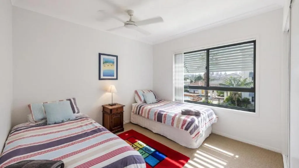 Bed in The Breakers Yamba