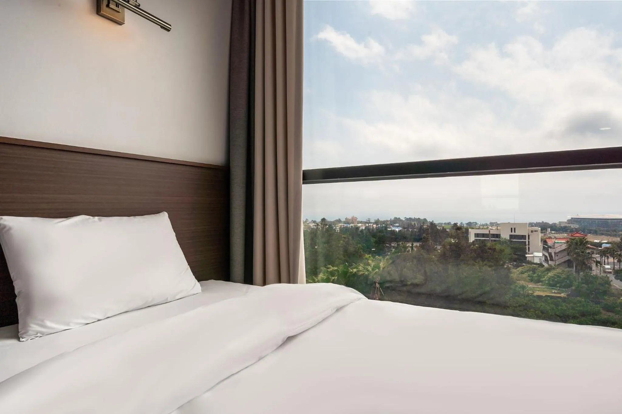 Sunrise Hotel Jungmun Branch