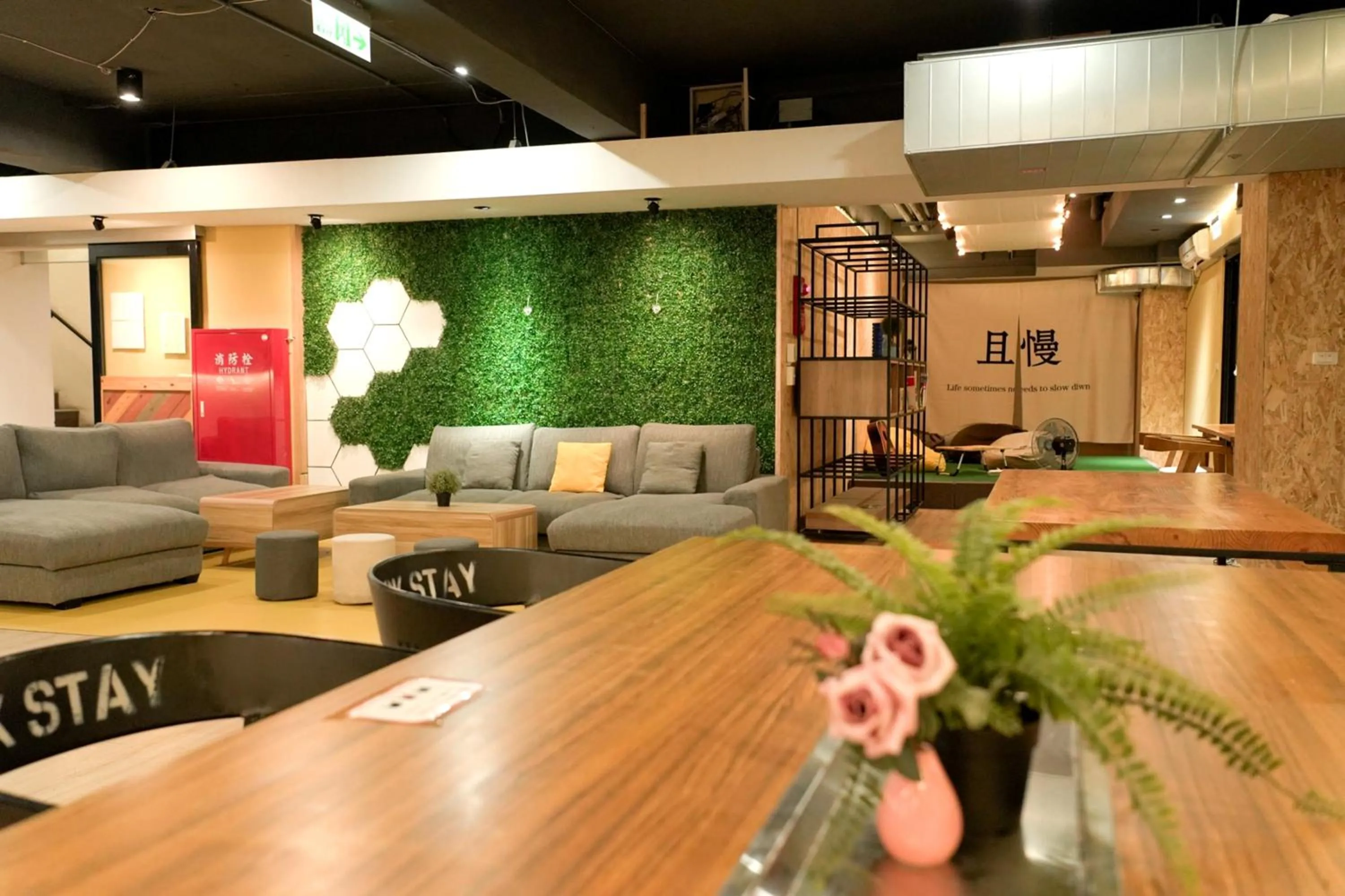 Living room in Meeting Mates Hostel