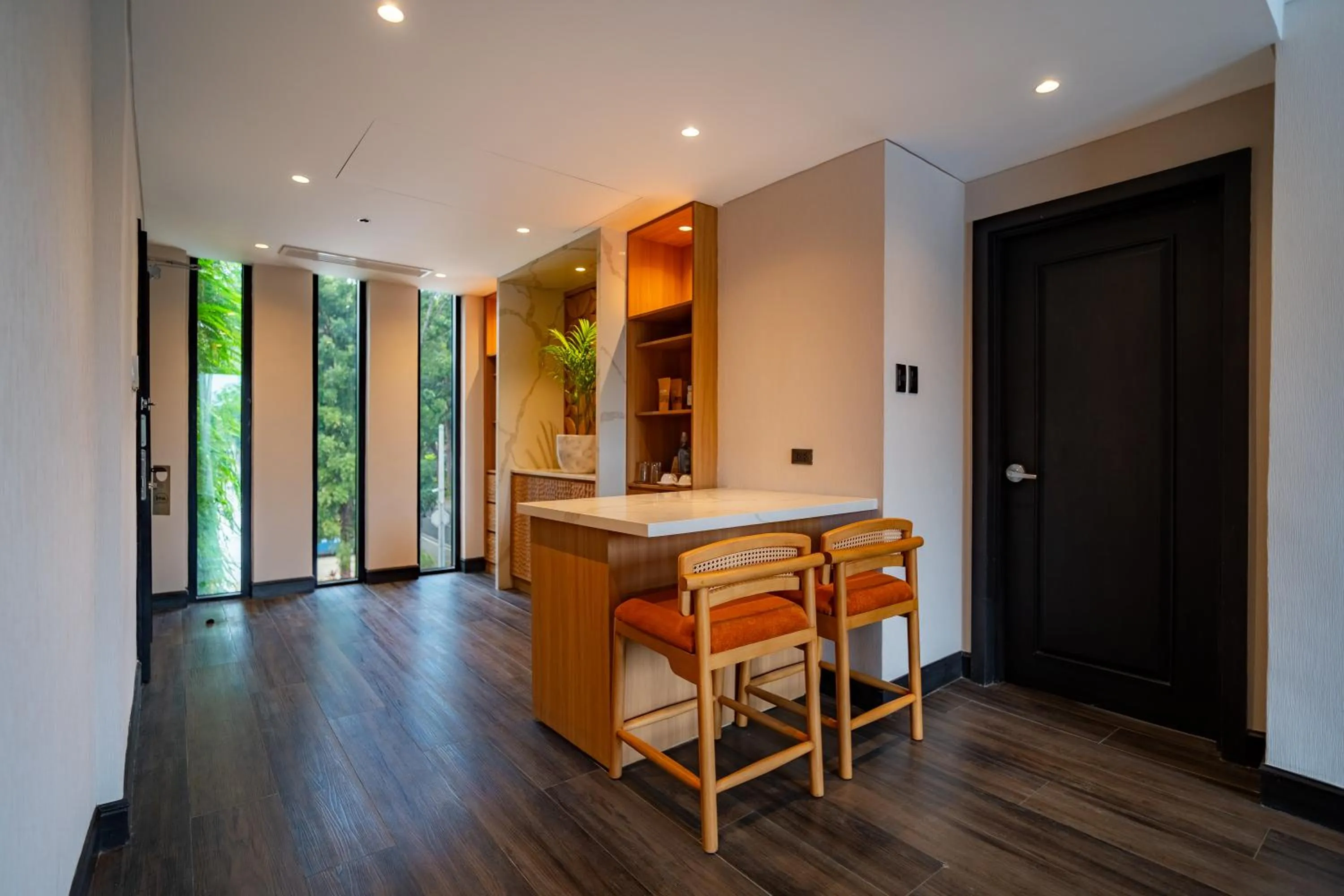 Dining area in The Henry Glass House Clark