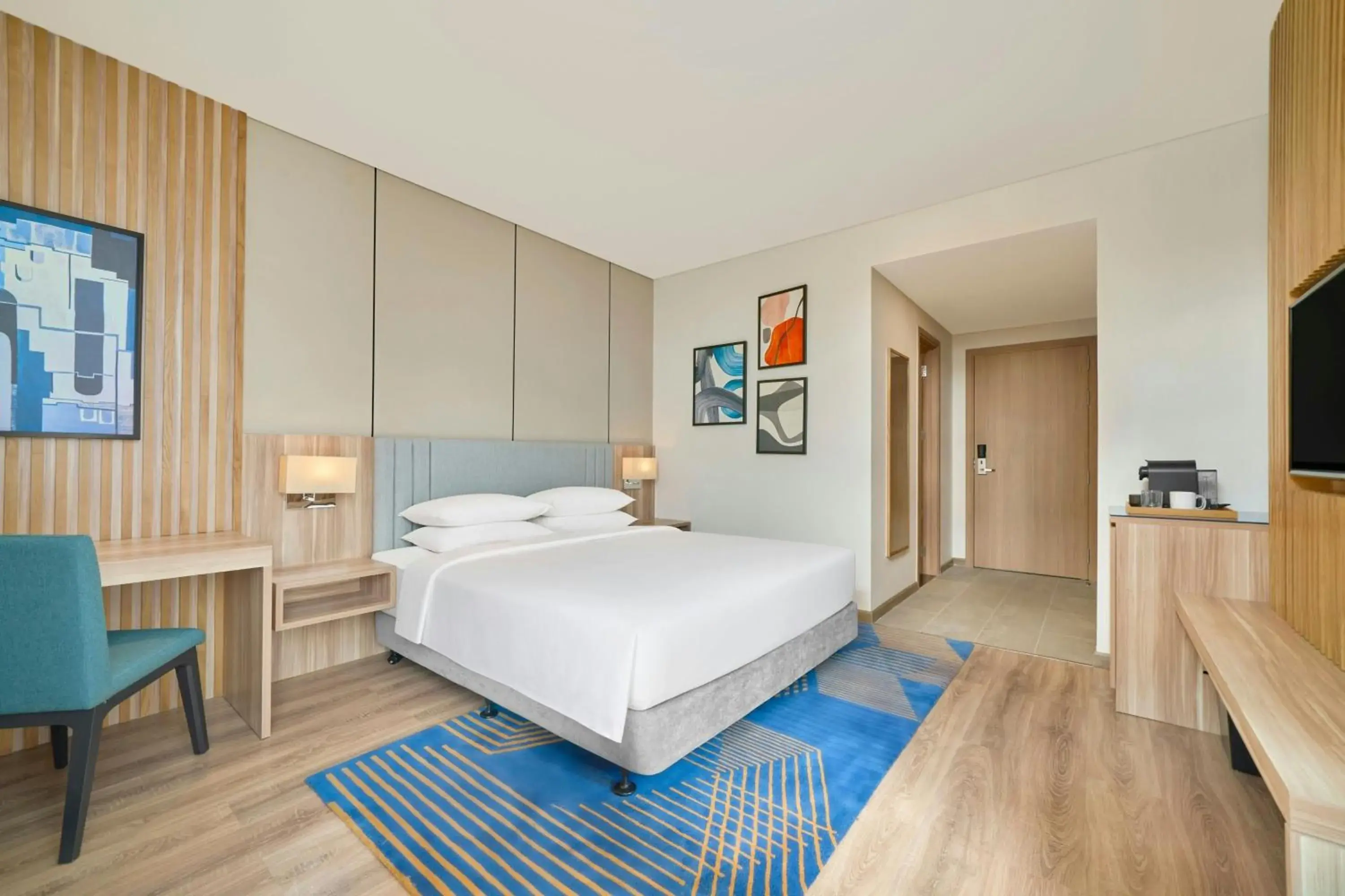 Superior King Room with City View in Four Points by Sheraton Nha Trang Superior King Room with City View in Four Points by Sheraton Nha Trang