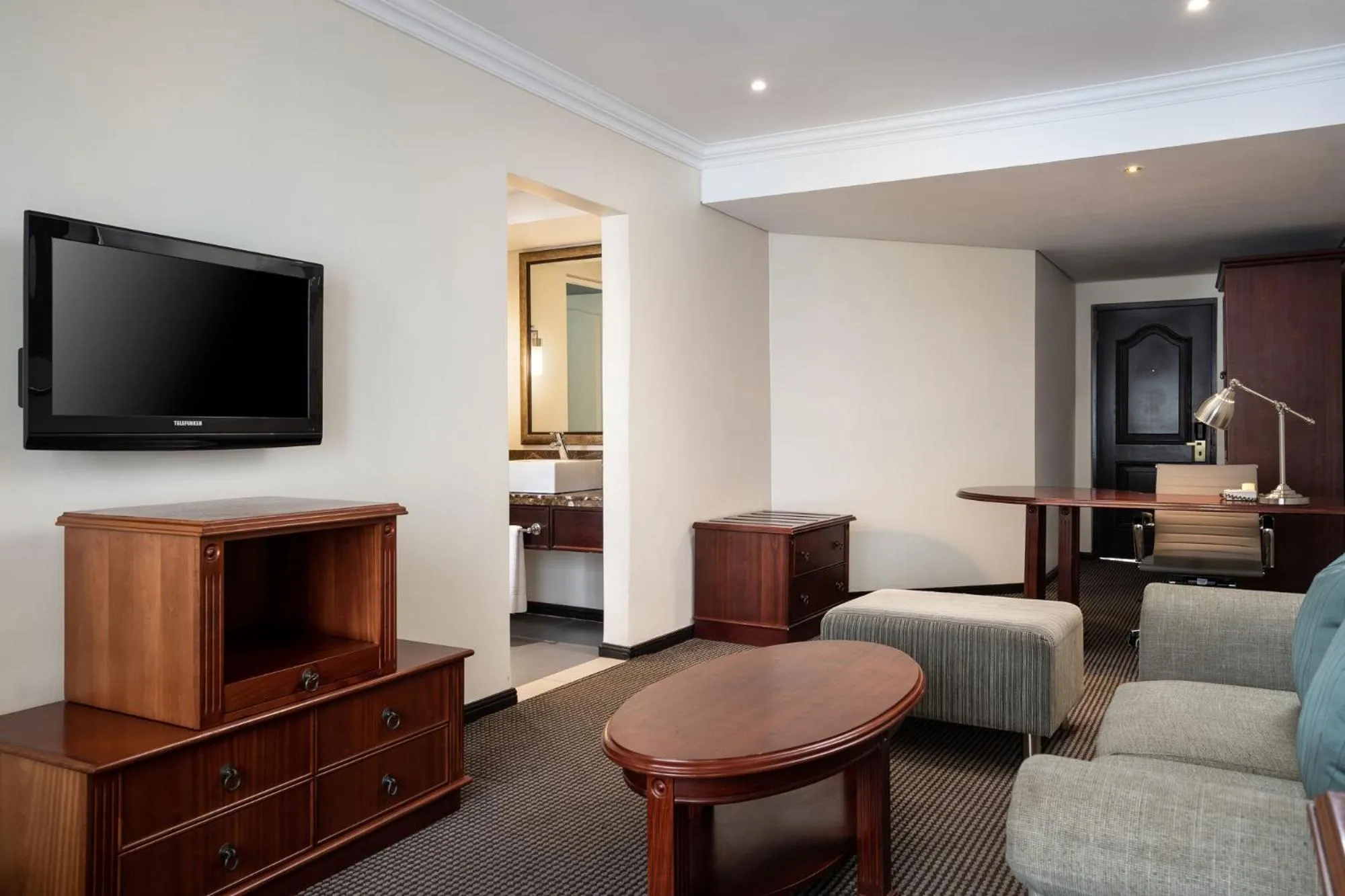 Bedroom in Premier Hotel Regent