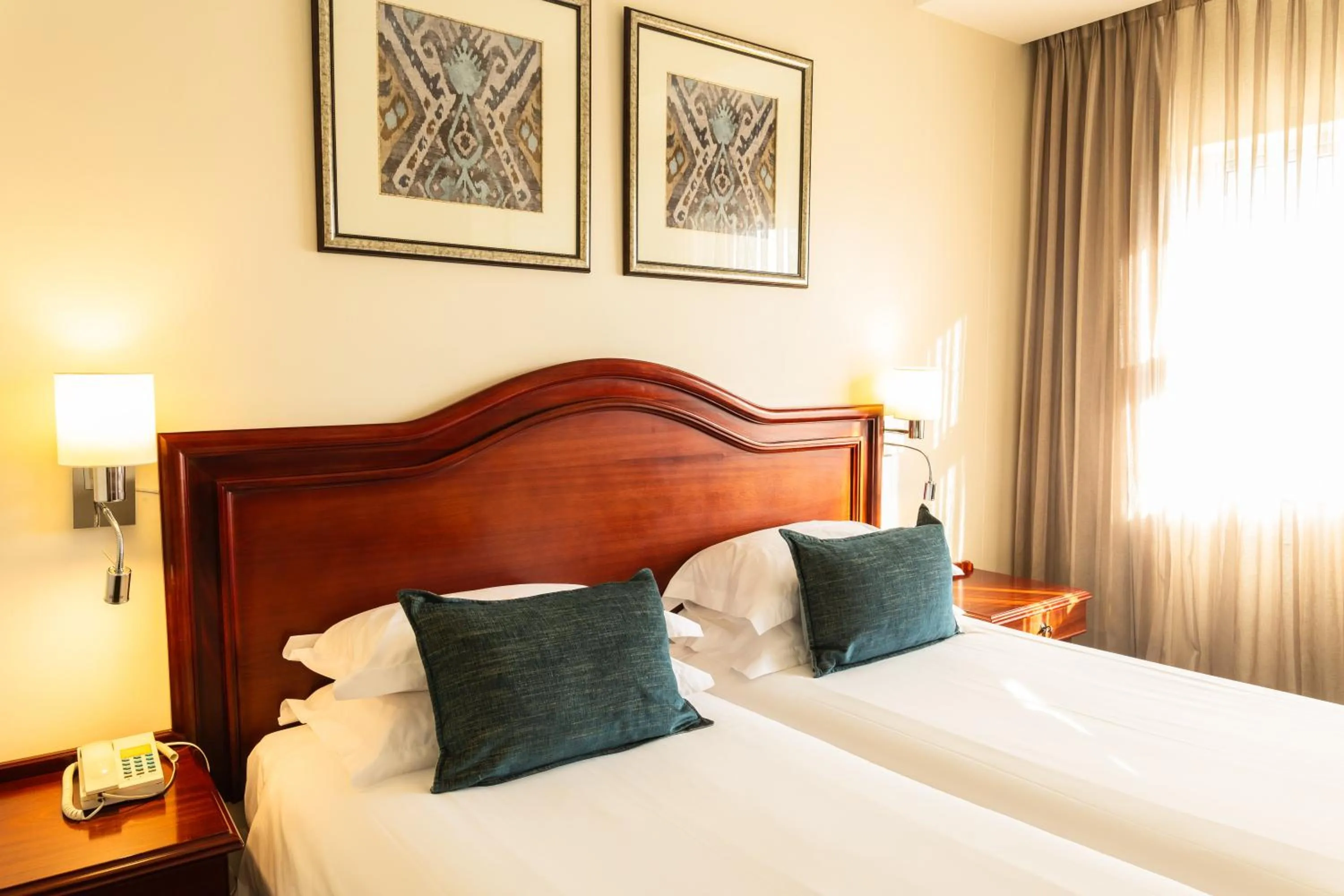 Bed in Premier Hotel Regent