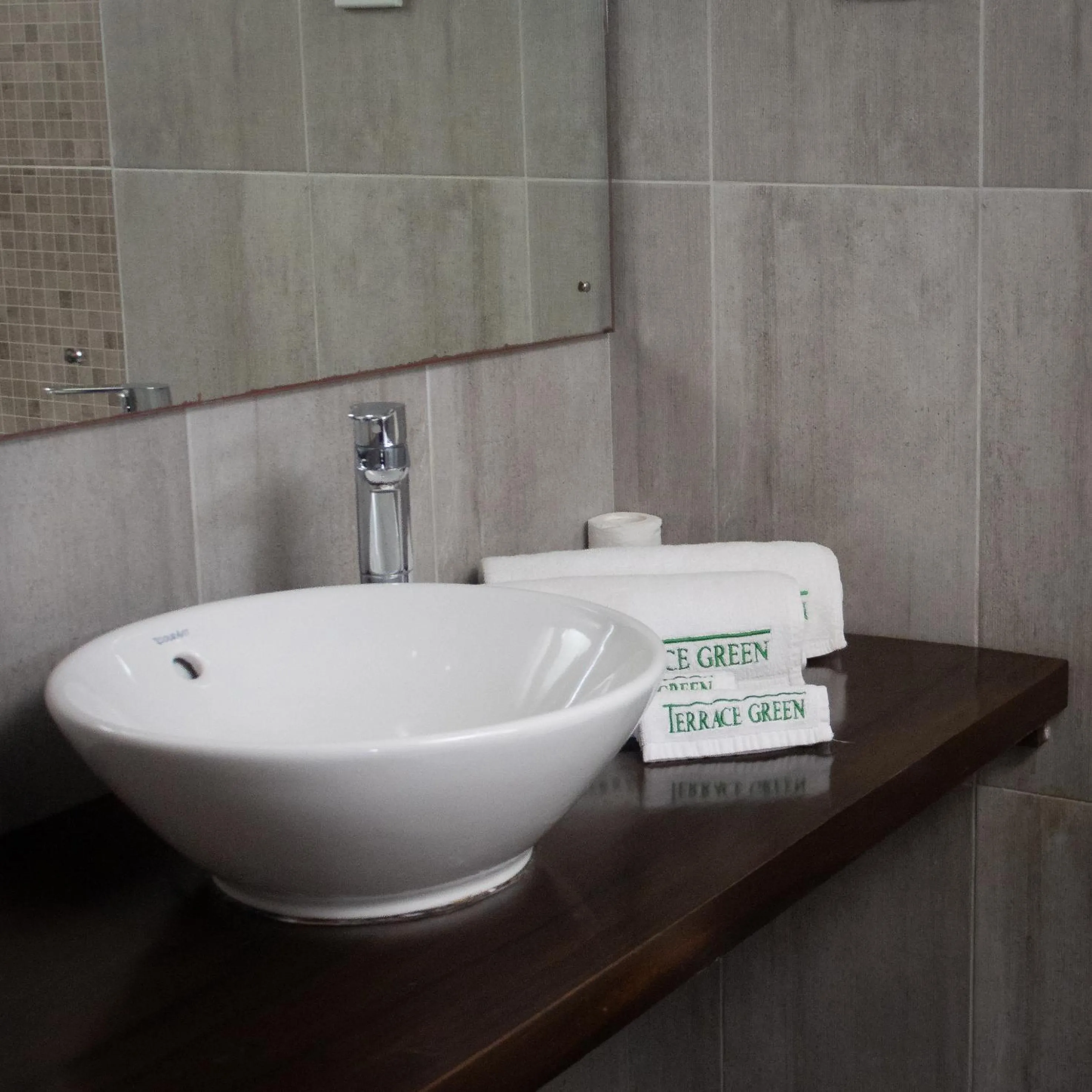 Bathroom in Terrace Green Hotel and Spa - Free Airport Shuttle Service