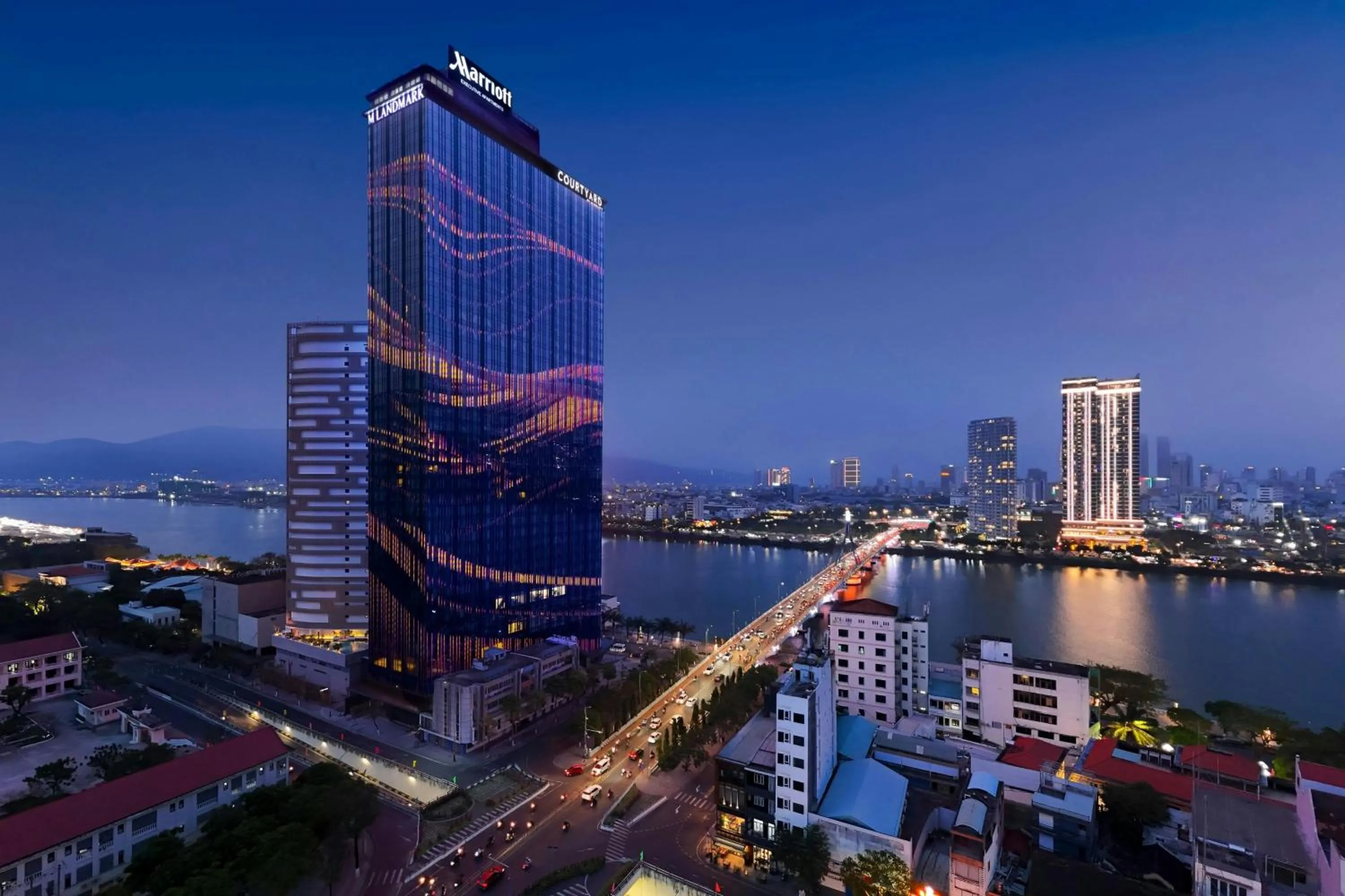 Property building in Marriott Executive Apartments Danang, Han River