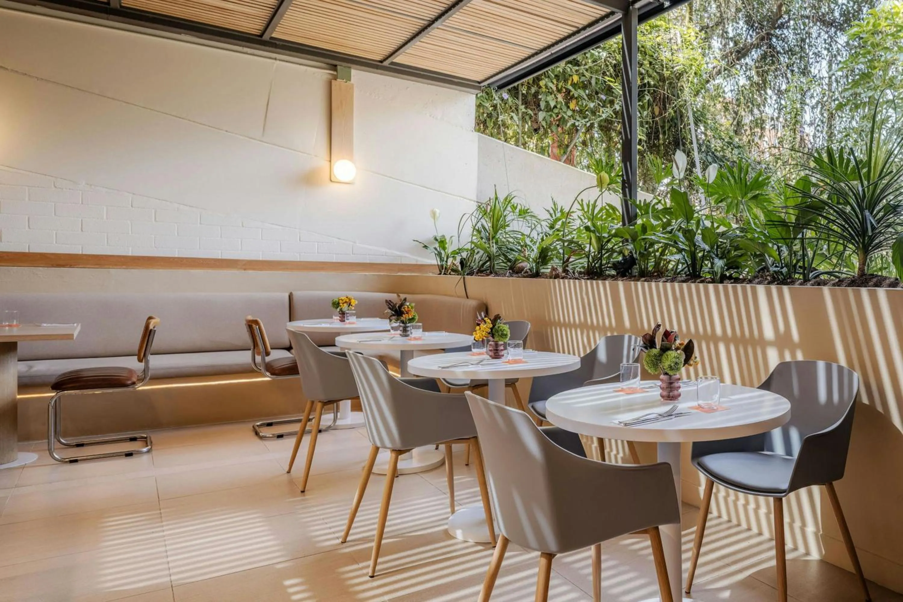 Breakfast in Loma, Medellin, a Tribute Portfolio Hotel