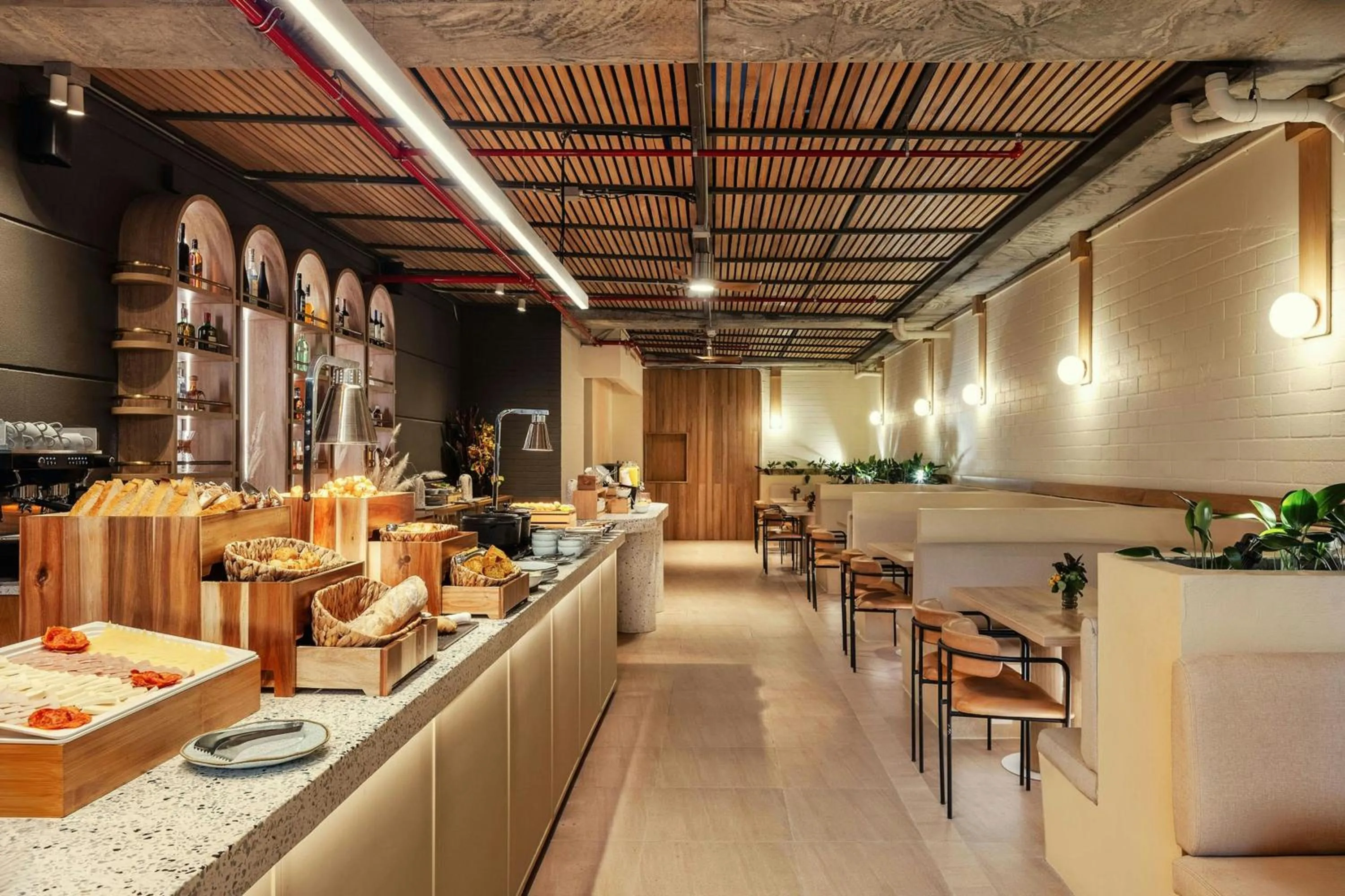 Breakfast in Loma, Medellin, a Tribute Portfolio Hotel
