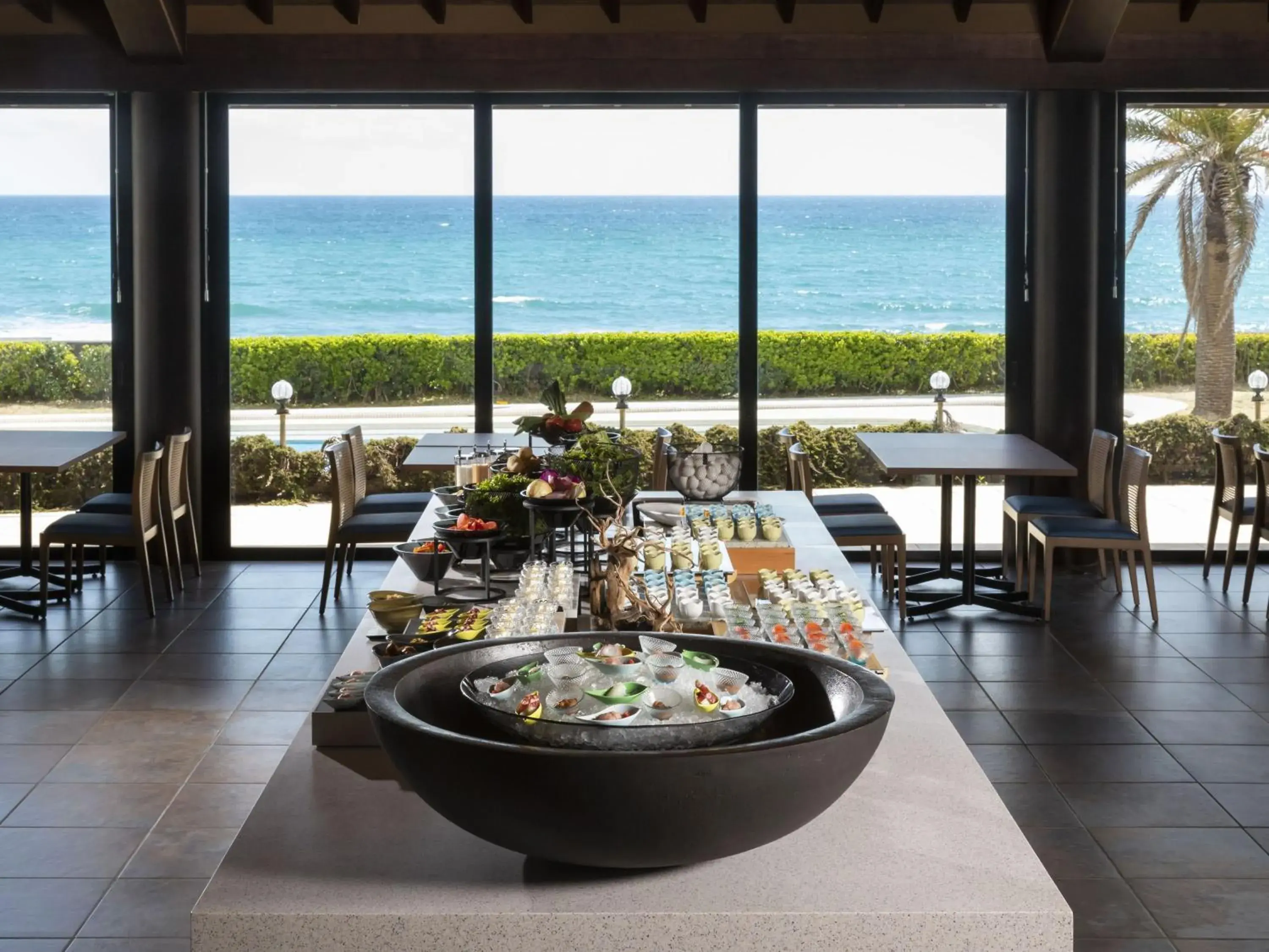 Restaurant/places to eat in Kamogawa Grand Hotel Restaurant/places to eat in Kamogawa Grand Hotel