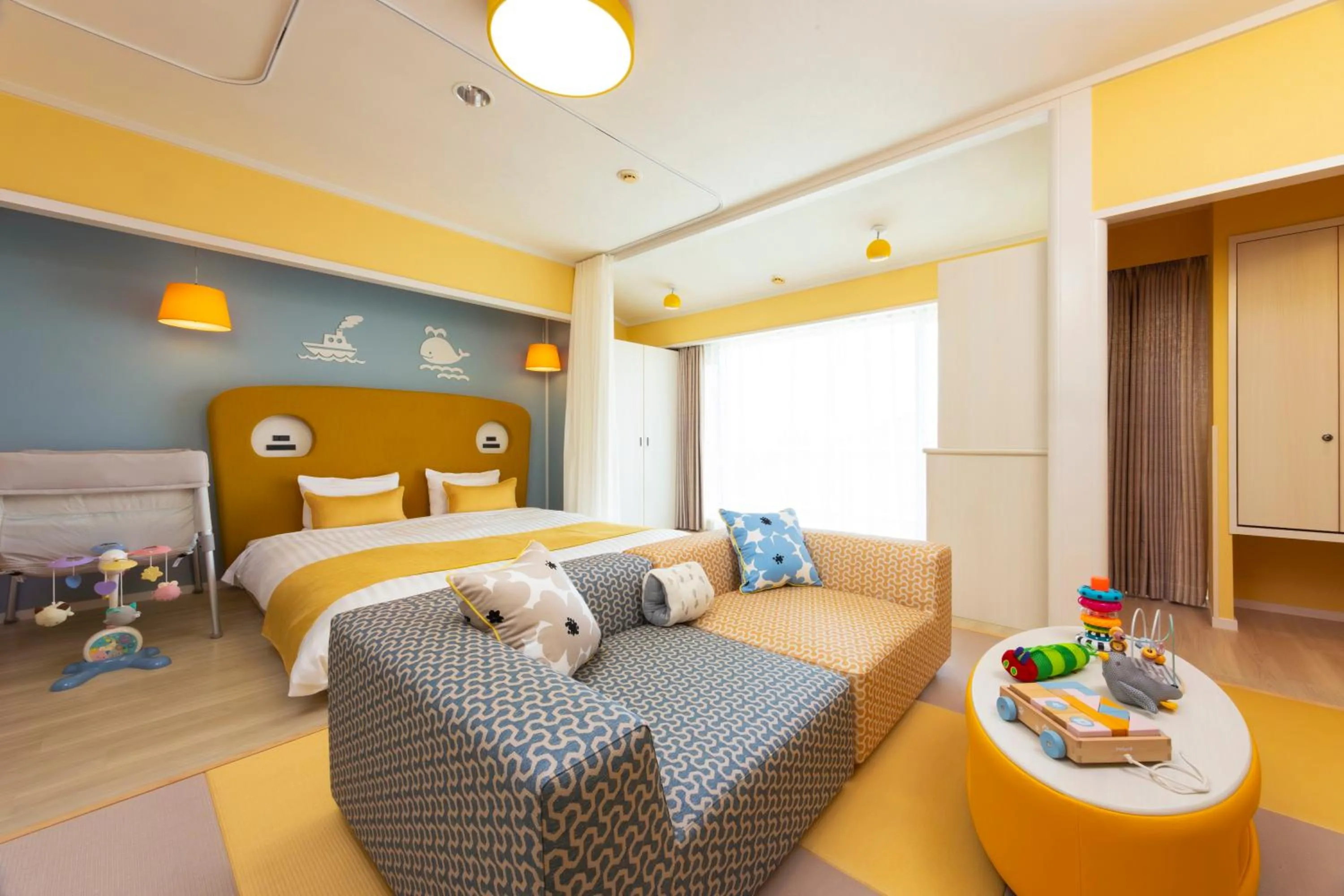 Bed in Kamogawa Grand Hotel