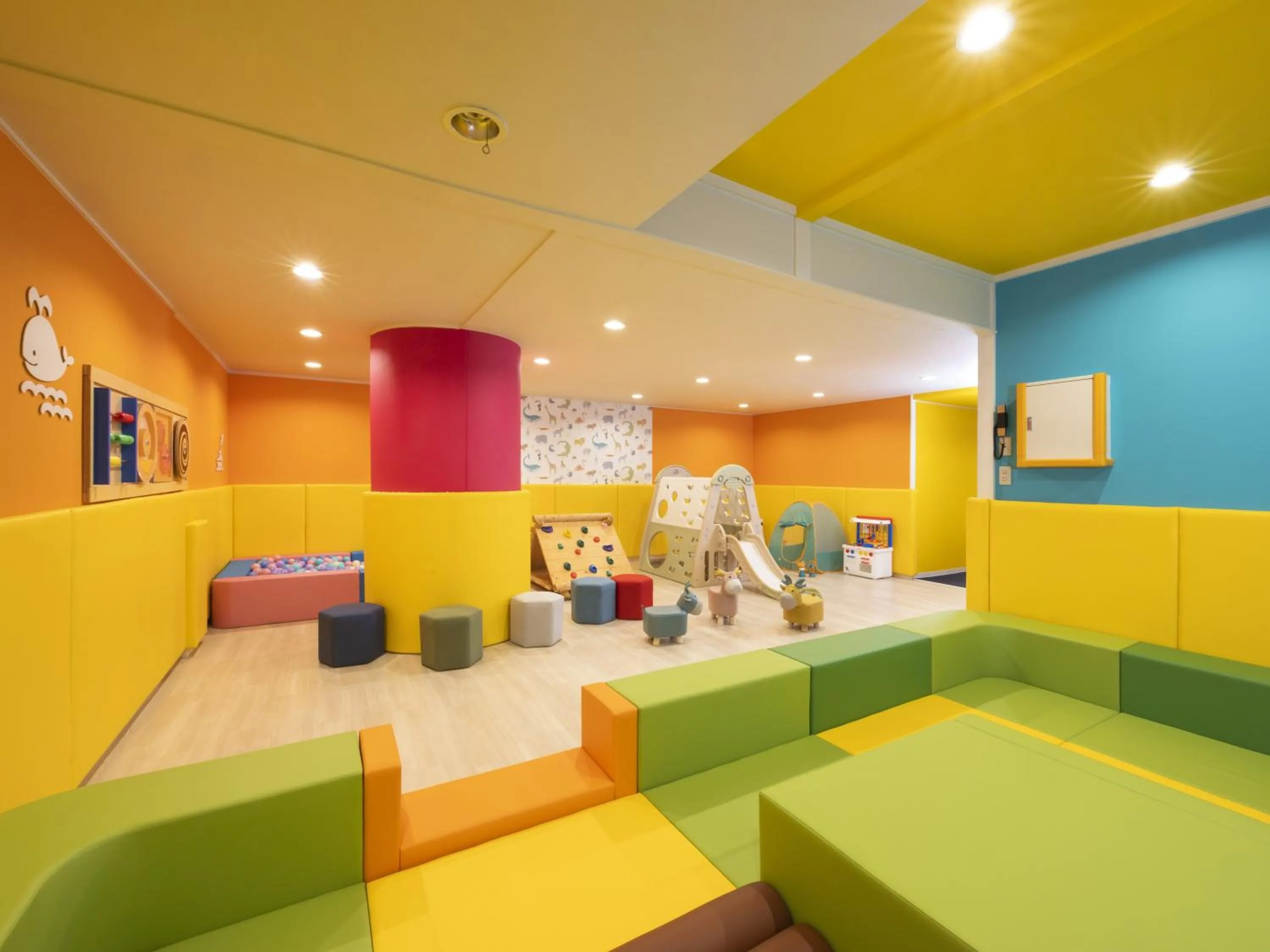 Kamogawa Grand Hotel