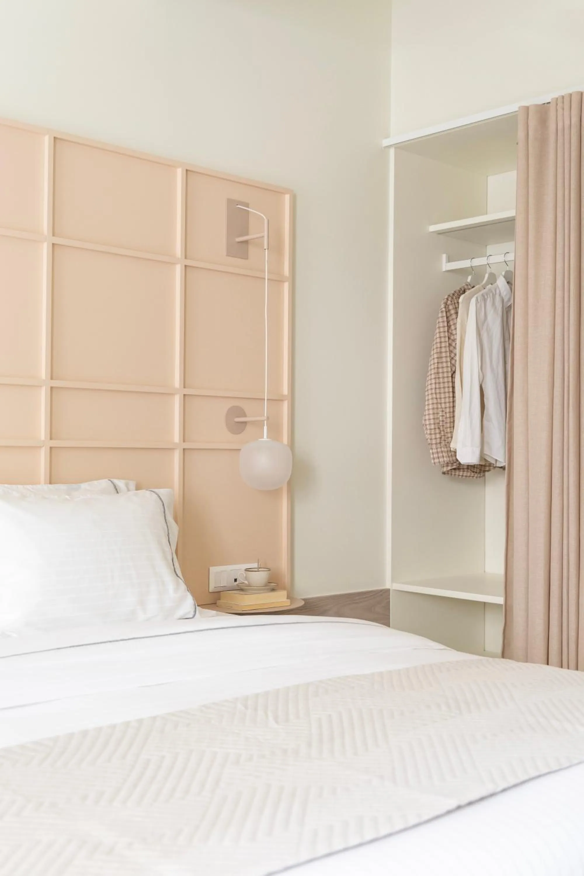 Bed in Milioni by Oniro