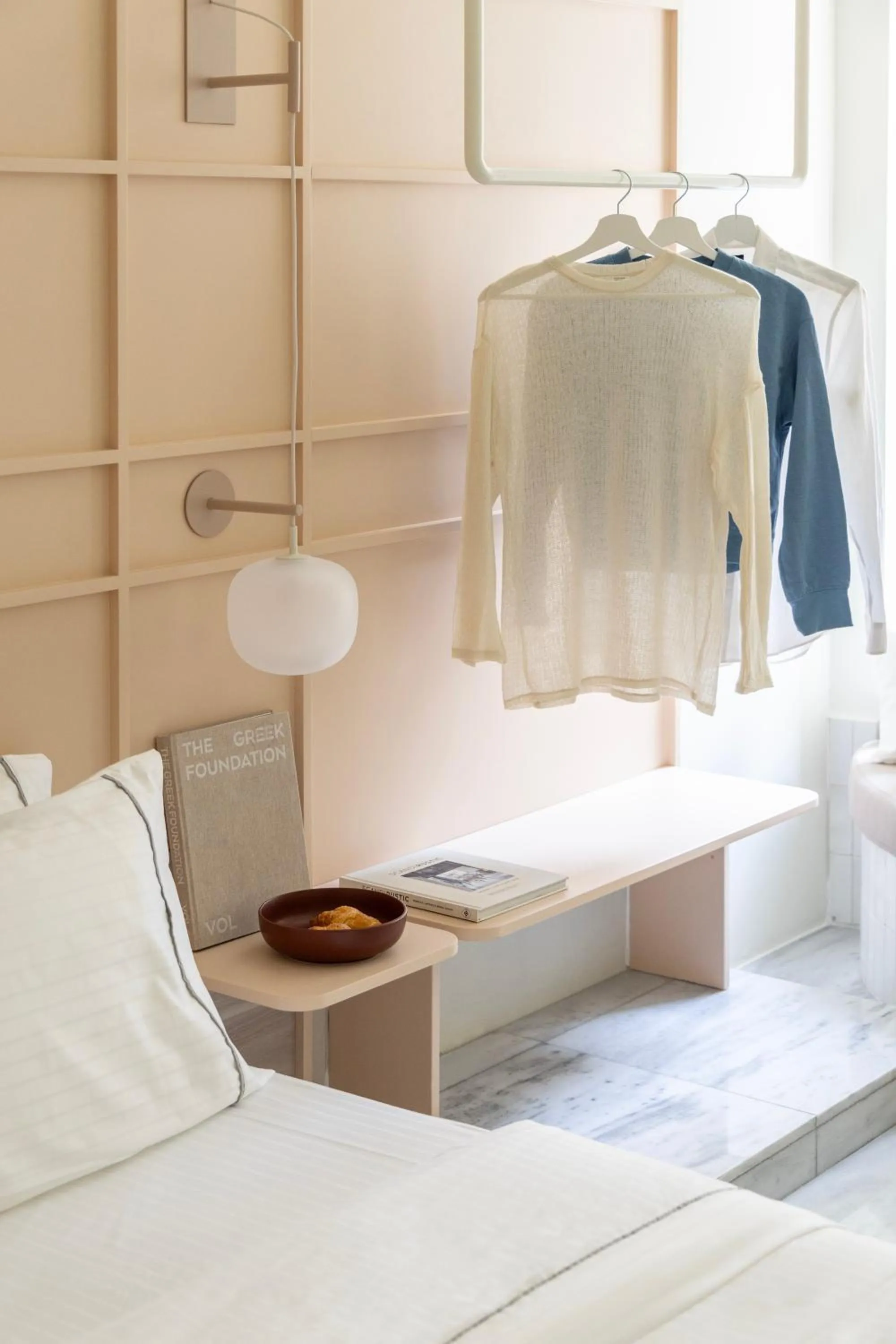 Bed in Milioni by Oniro