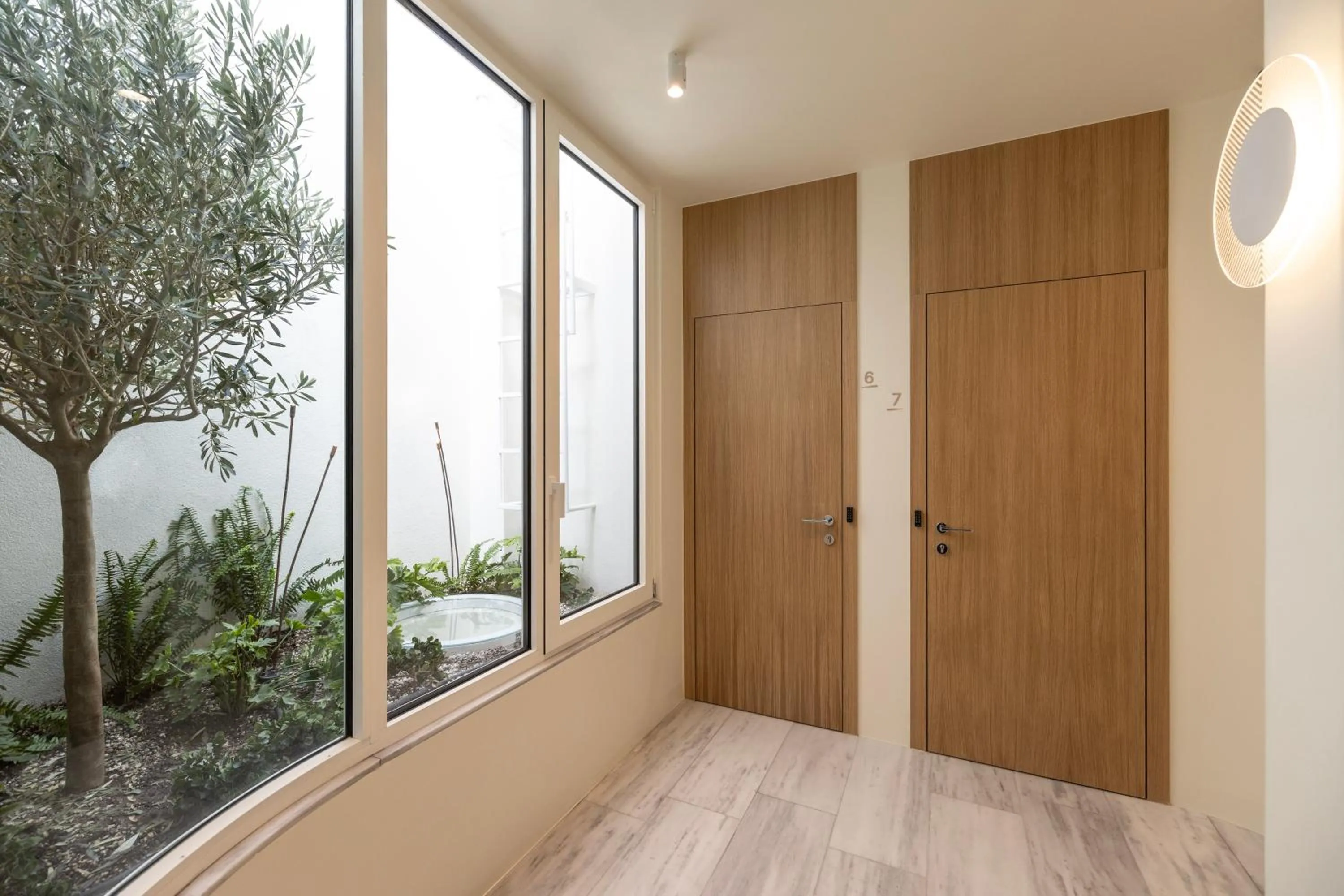 Property building in Milioni by Oniro