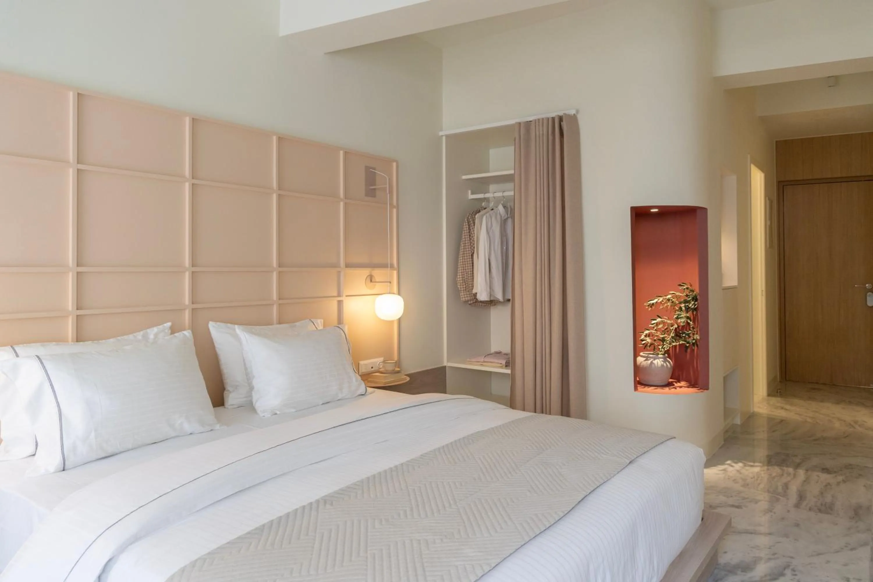 Bed in Milioni by Oniro