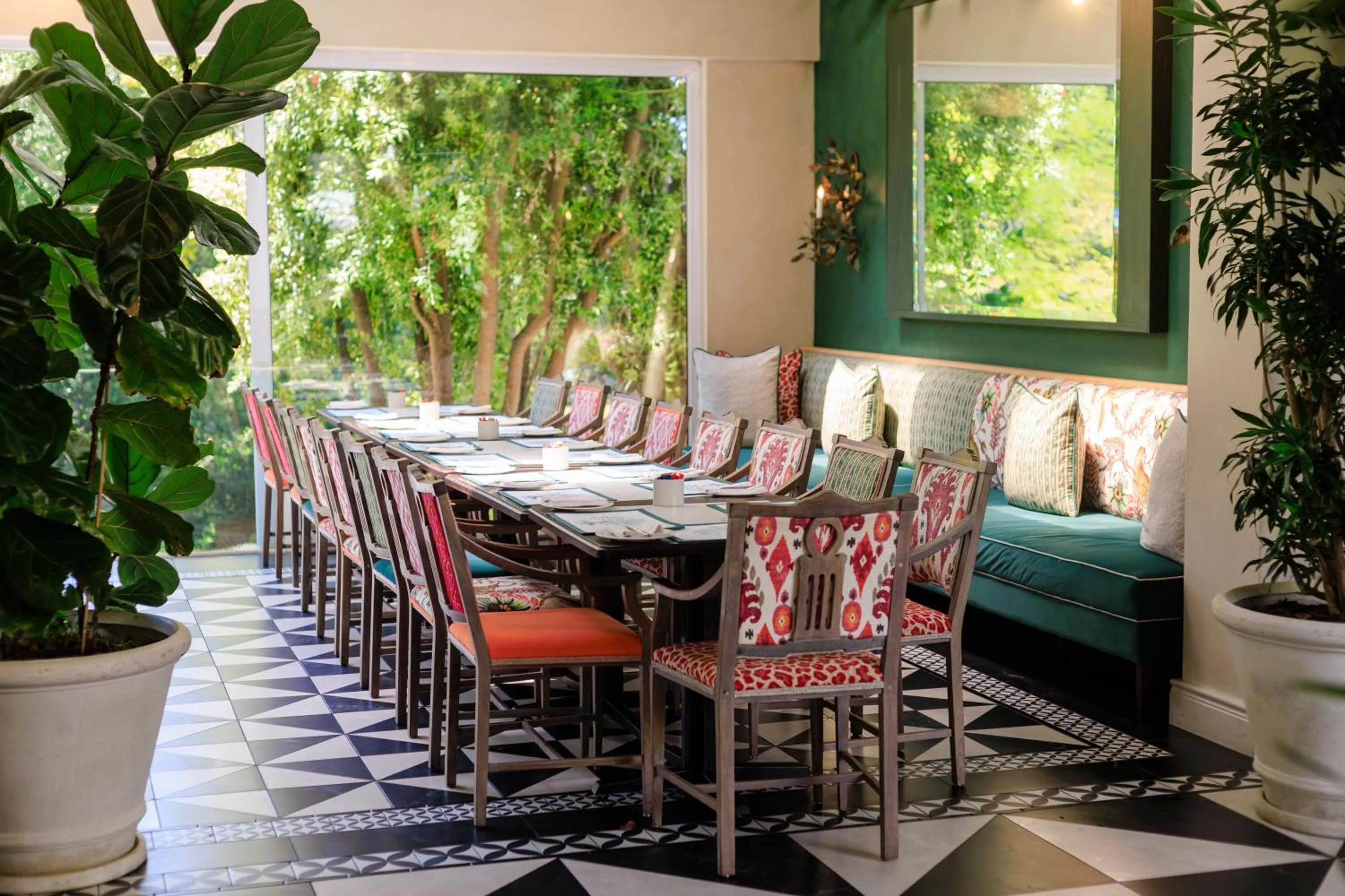 Restaurant/places to eat in The Cellars-Hohenort