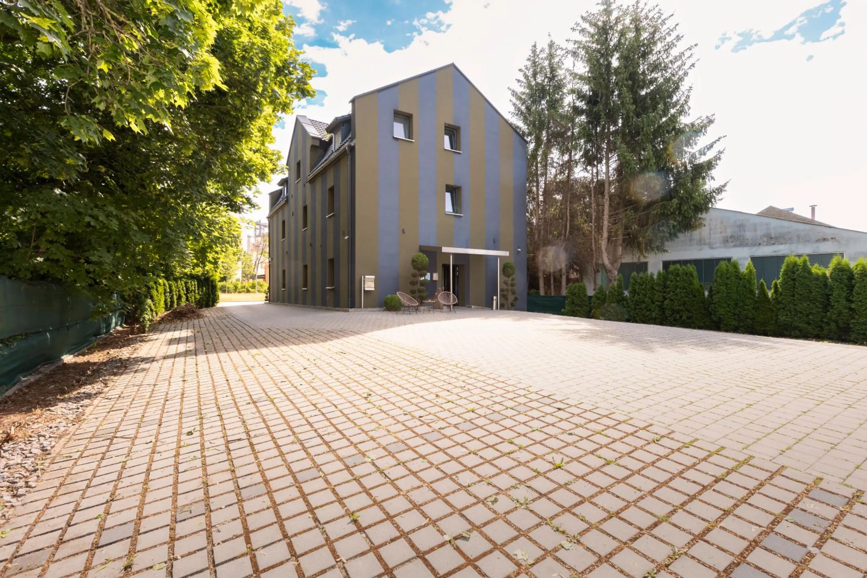 Property building in Hotel Platin