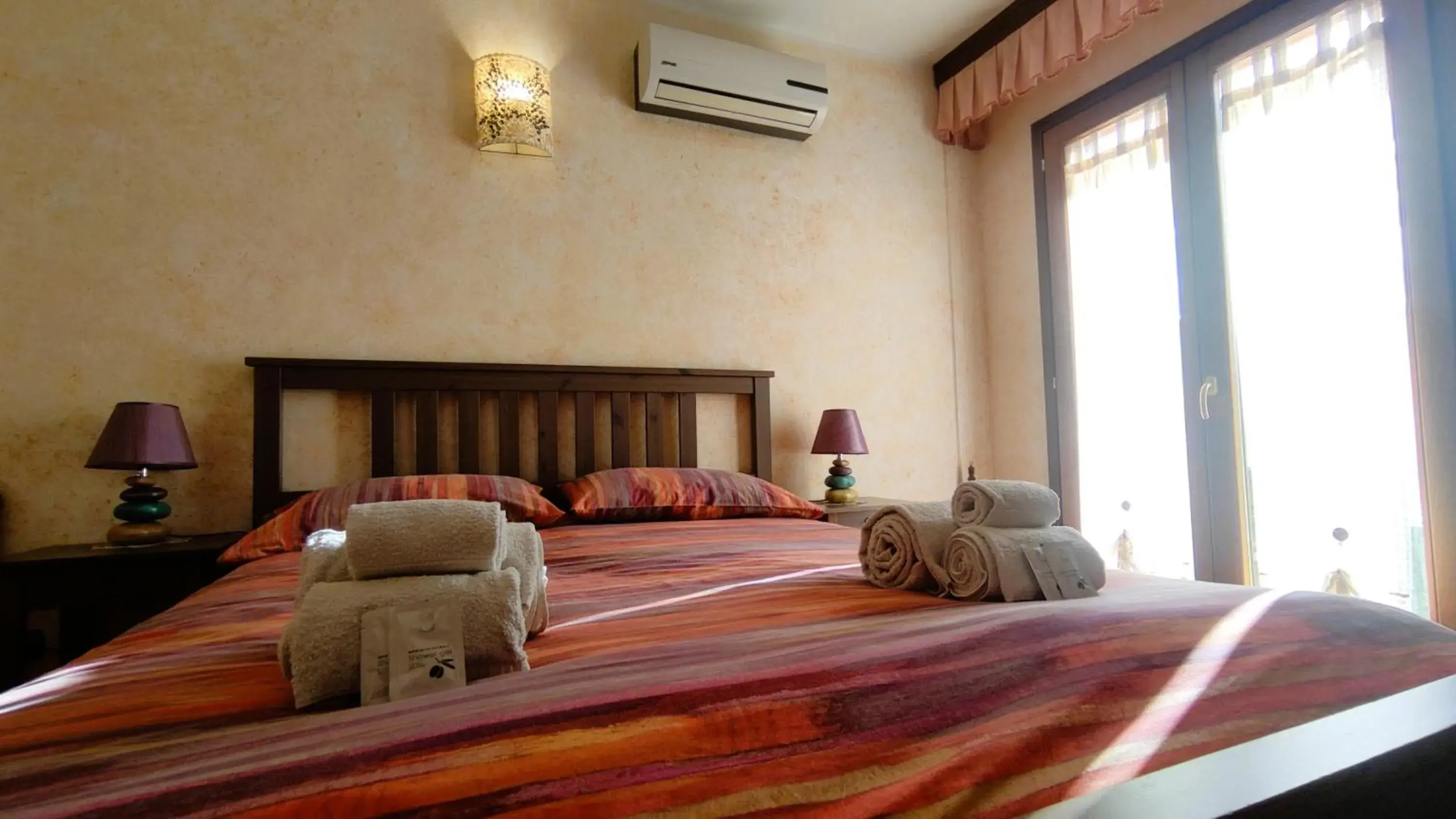 Double or Twin Room with Mountain View - single occupancy in Grotta Delle Fate Double or Twin Room with Mountain View - single occupancy in Grotta Delle Fate