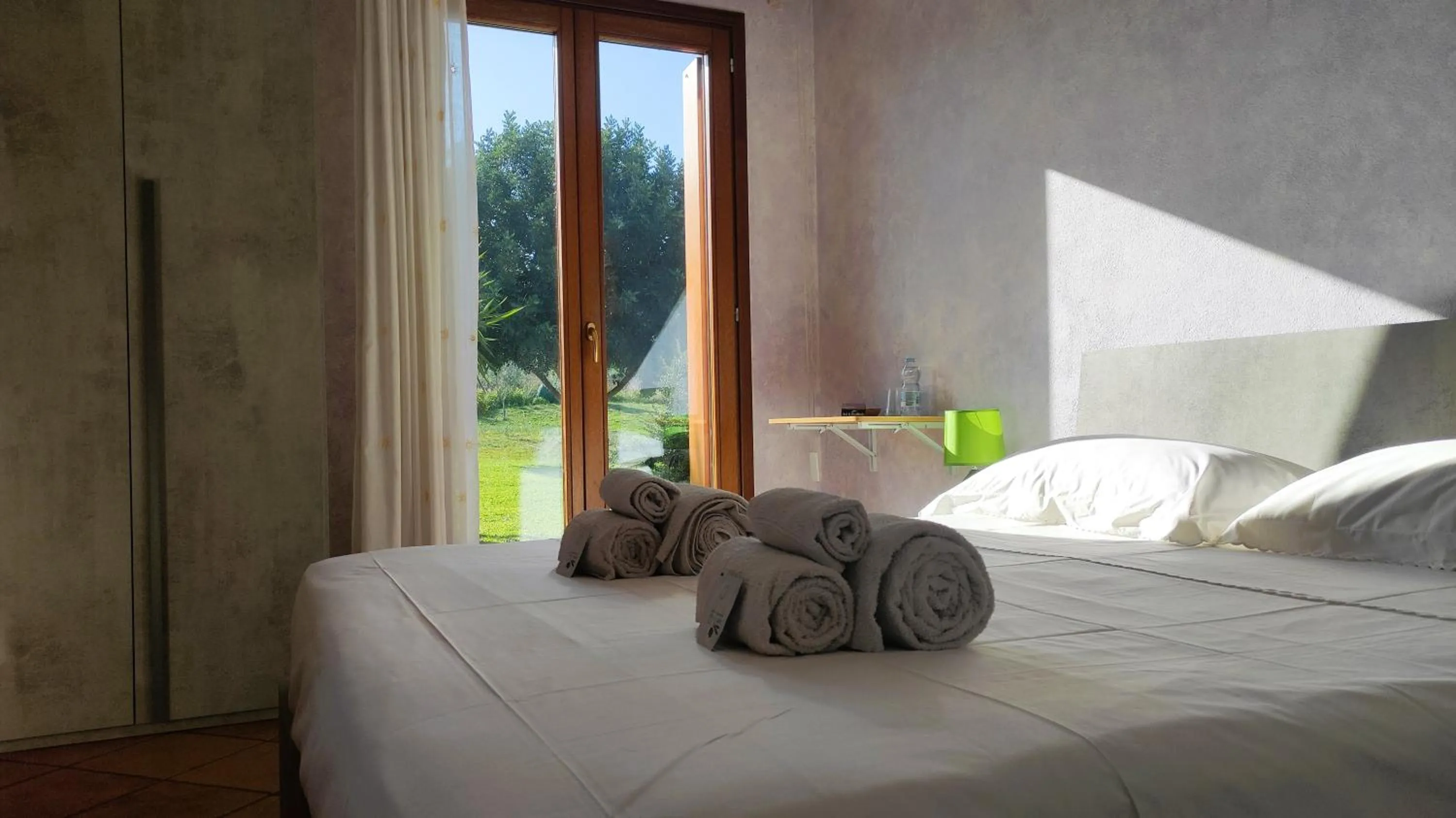 Bedroom, Bed in Grotta Delle Fate