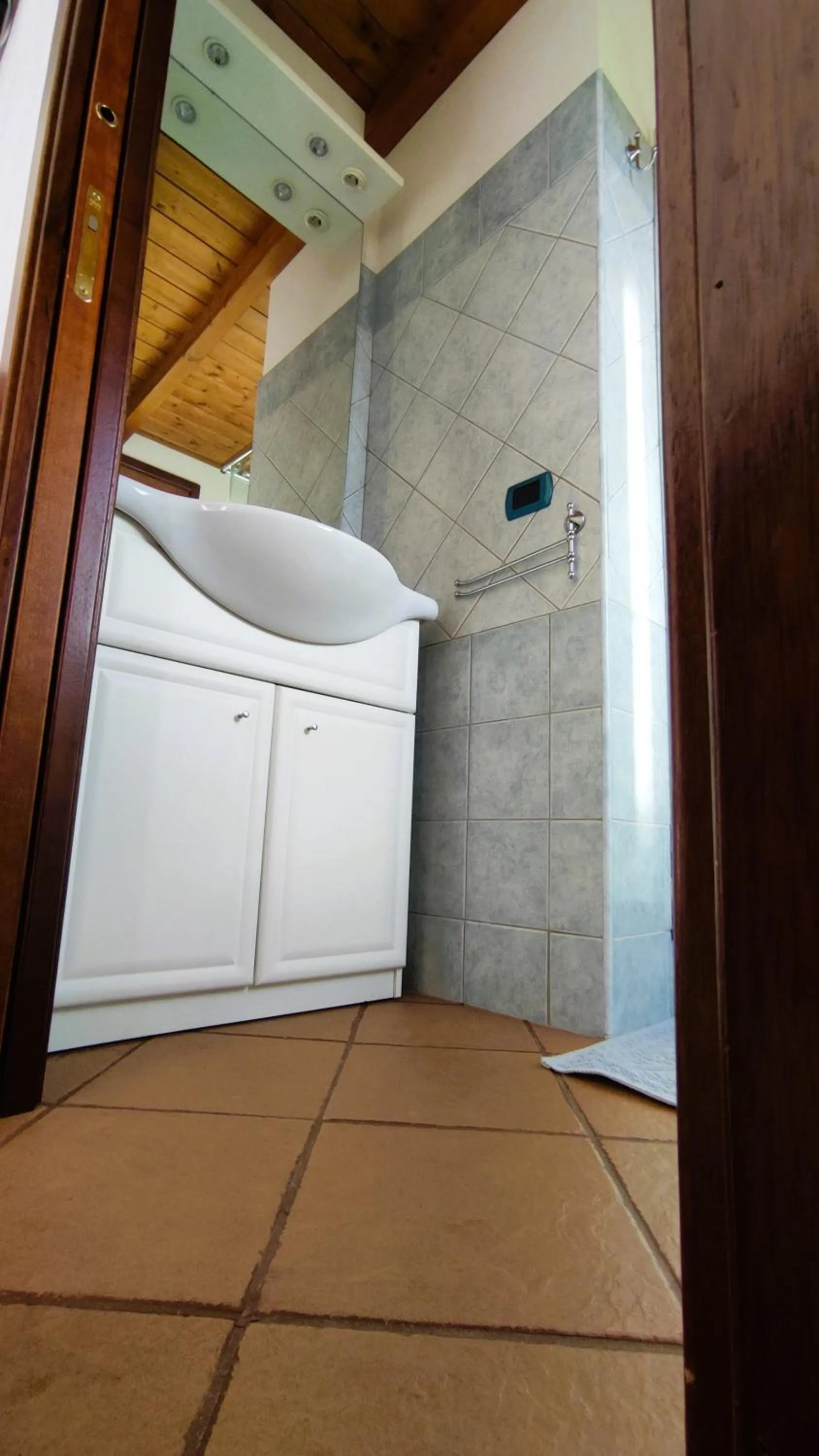 Bathroom in Grotta Delle Fate