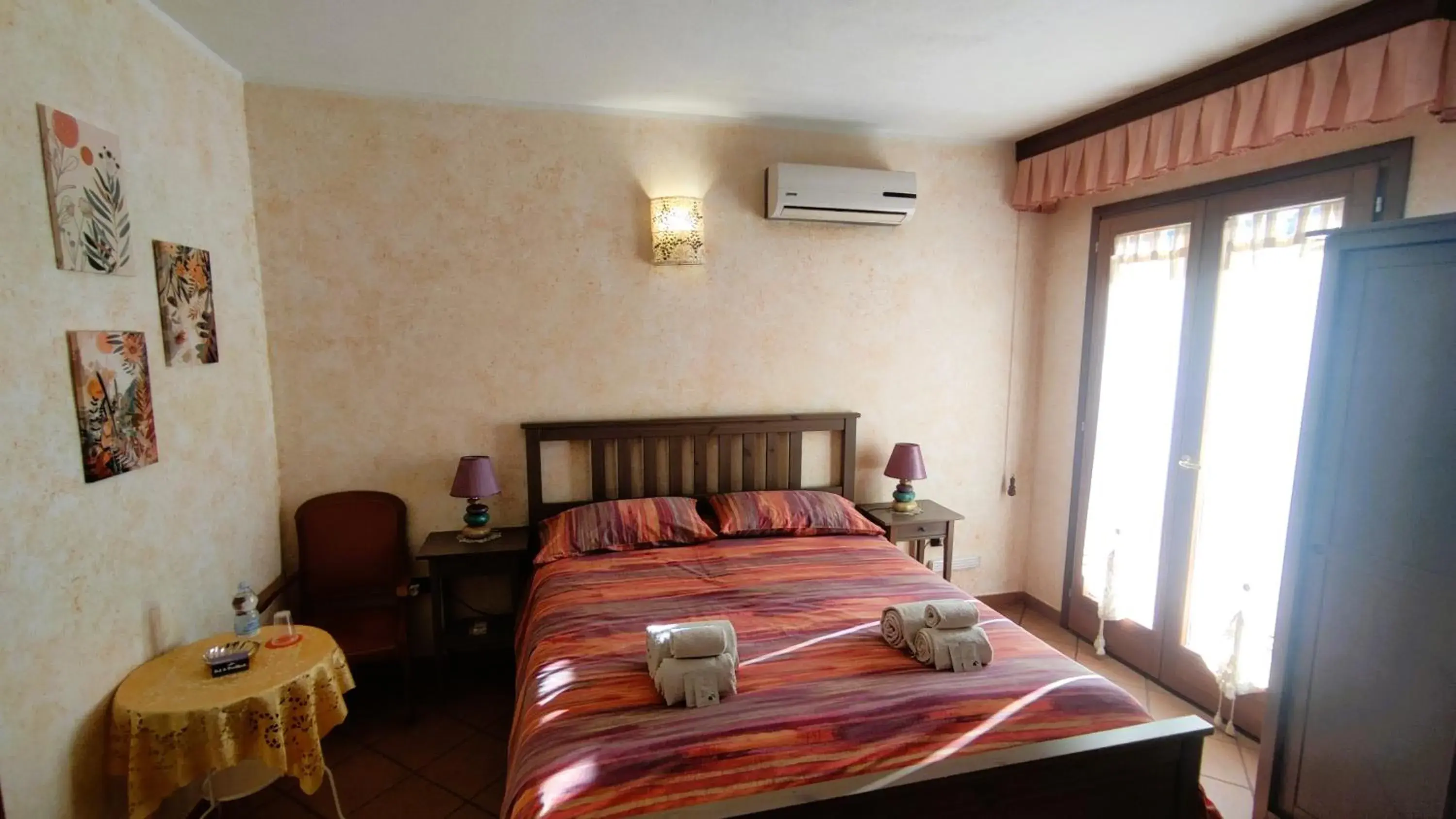 Double or Twin Room with Mountain View in Grotta Delle Fate Double or Twin Room with Mountain View in Grotta Delle Fate