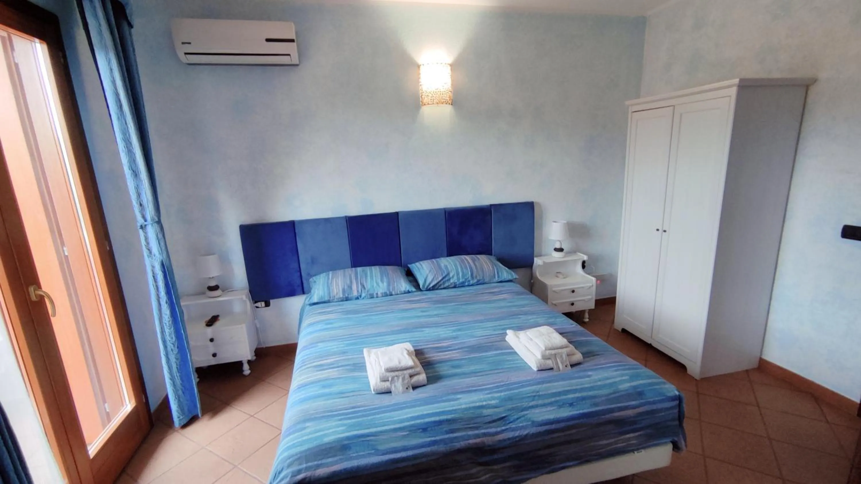 Bed in Grotta Delle Fate