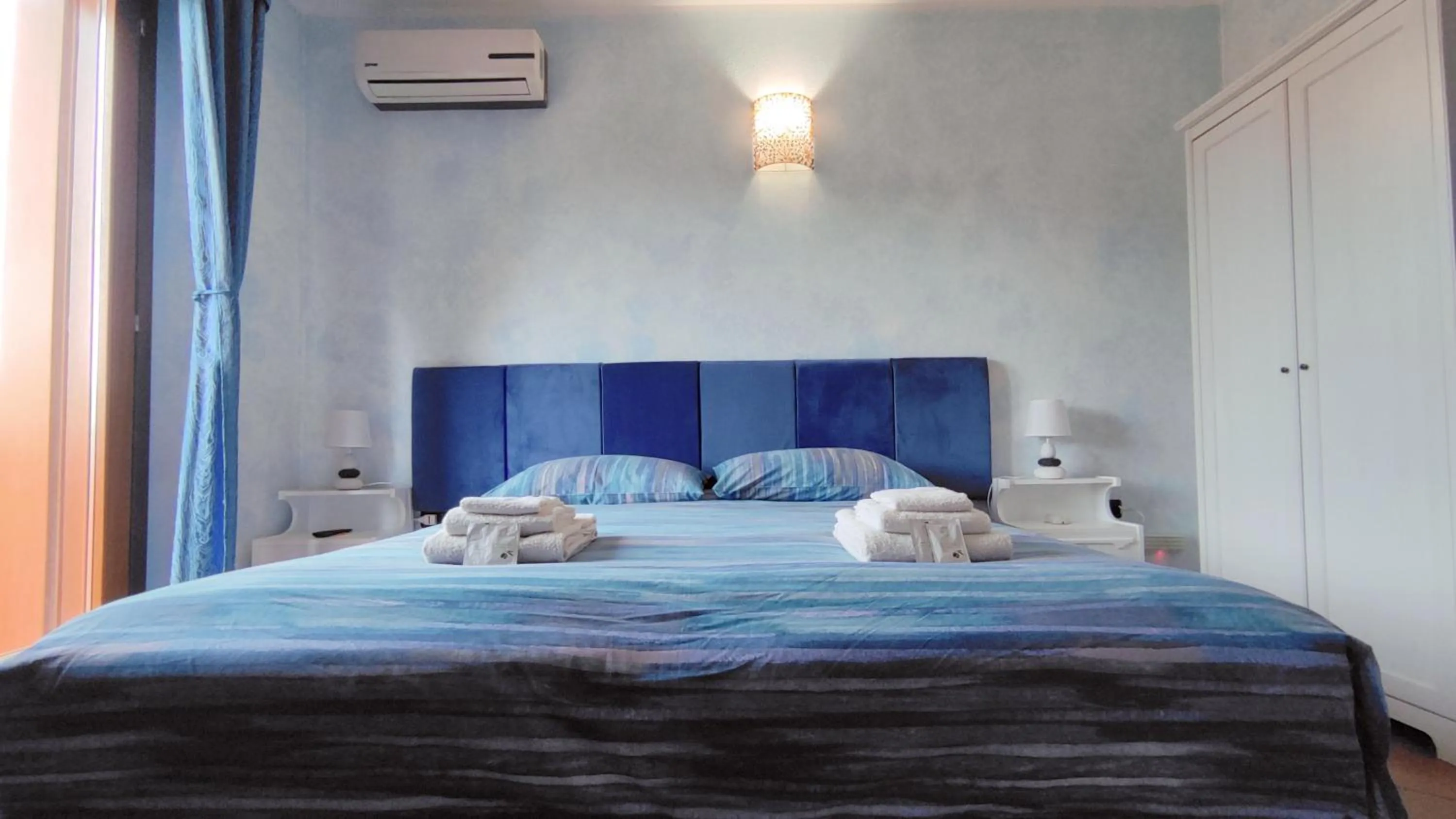 Bed in Grotta Delle Fate