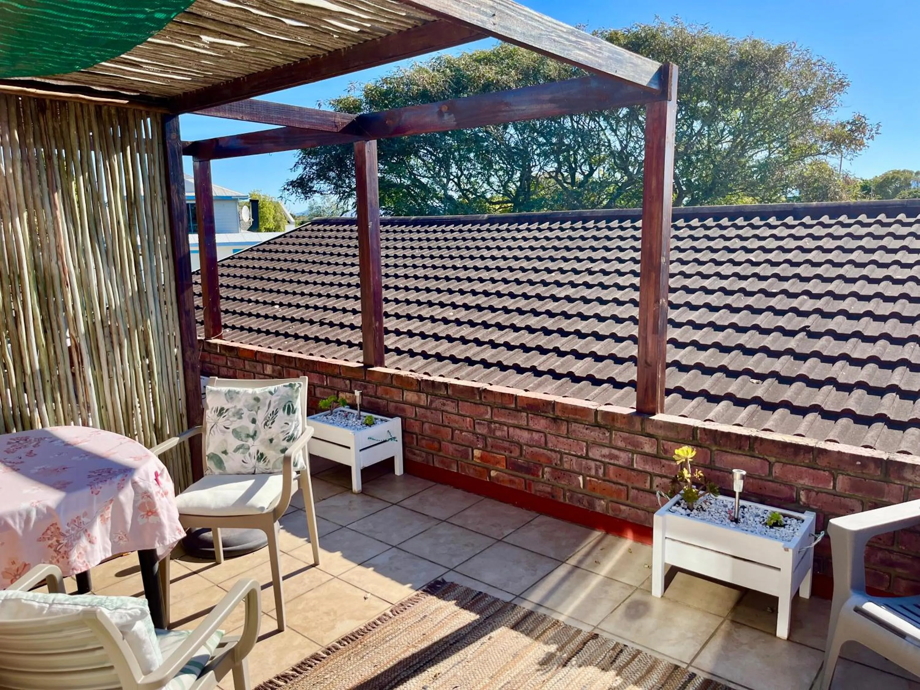 Balcony/Terrace in Jaydees B And B