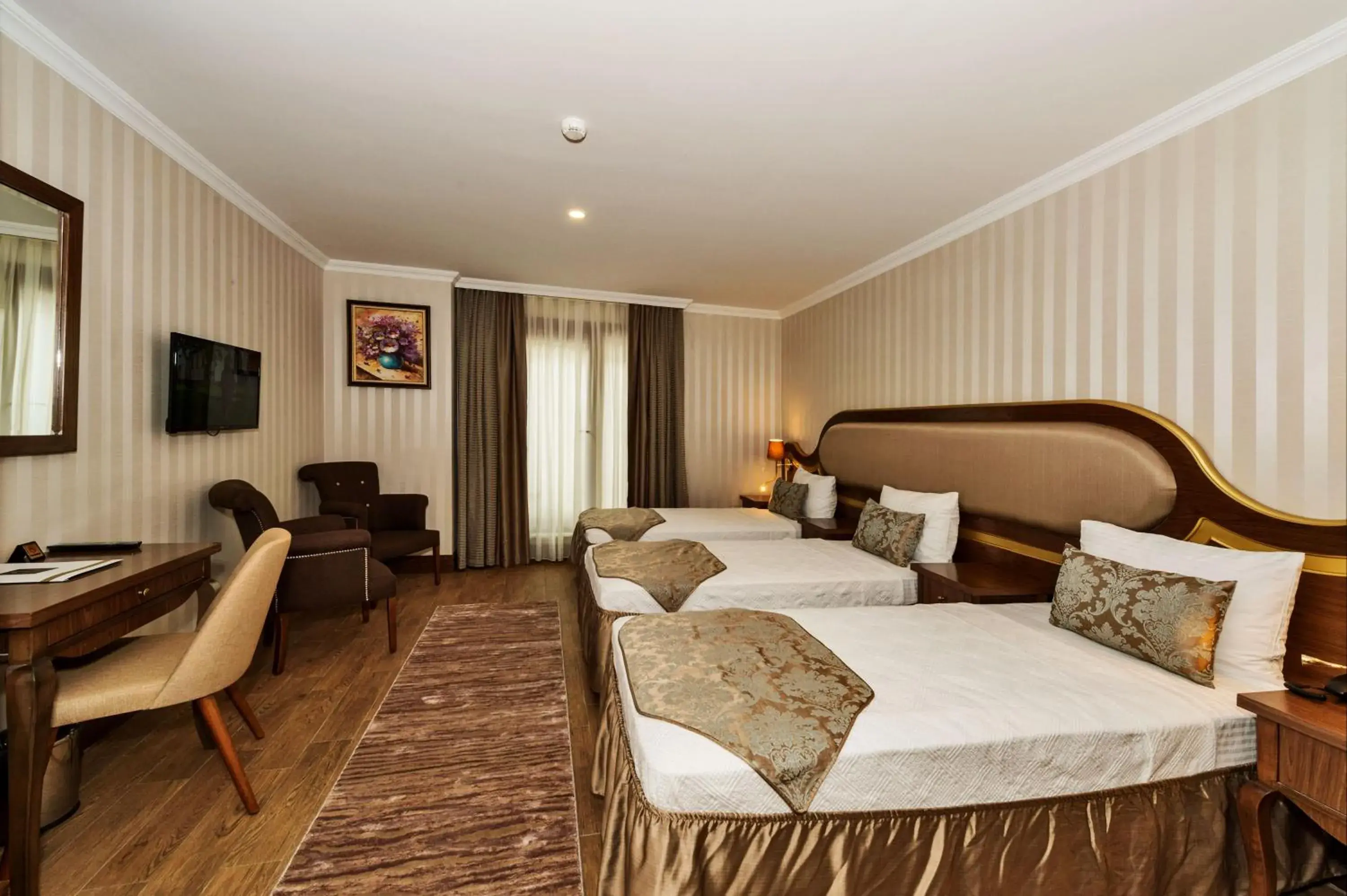 Bed in The Central Hotel Bed in The Central Hotel