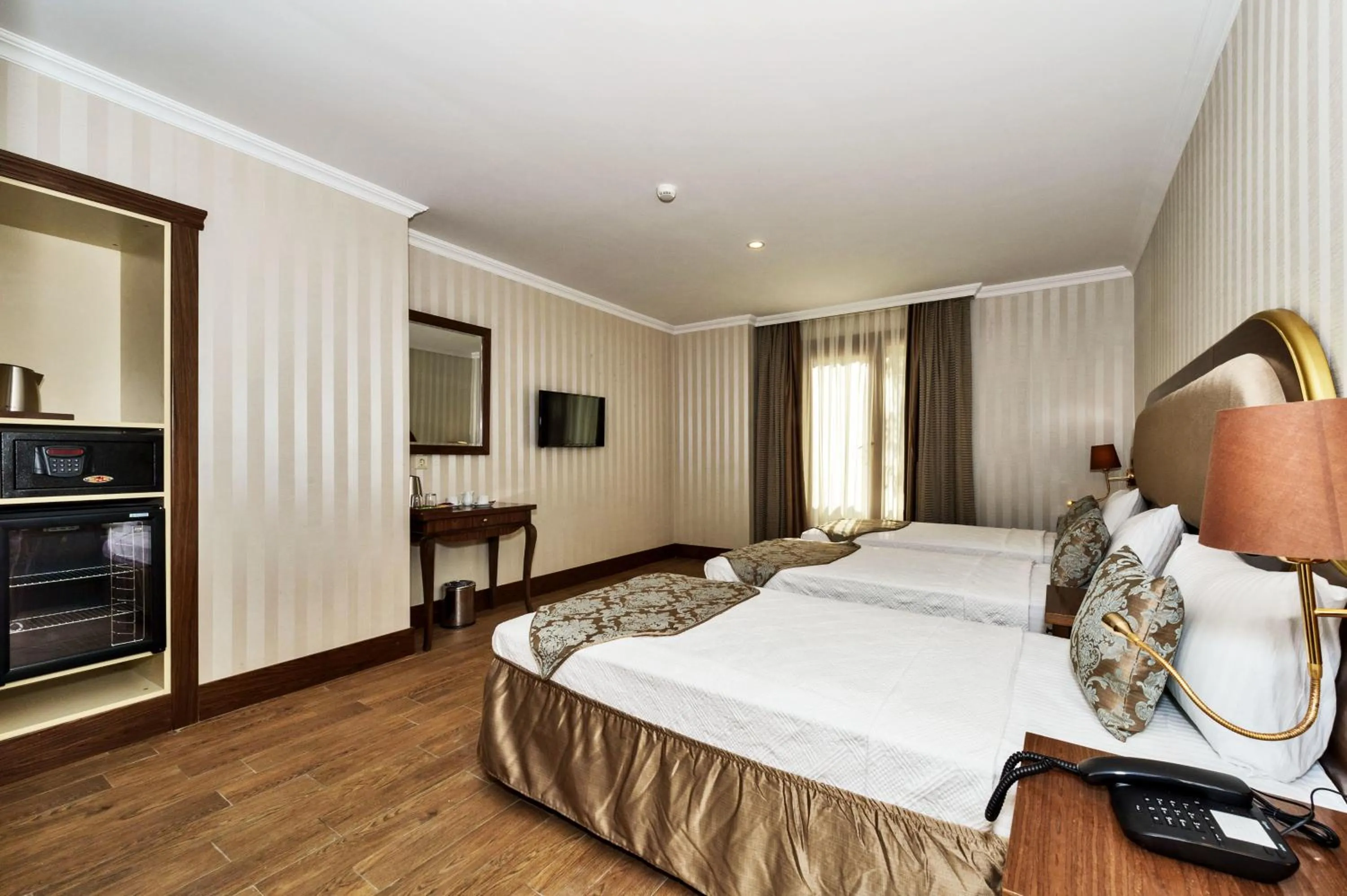 Bed in The Central Hotel