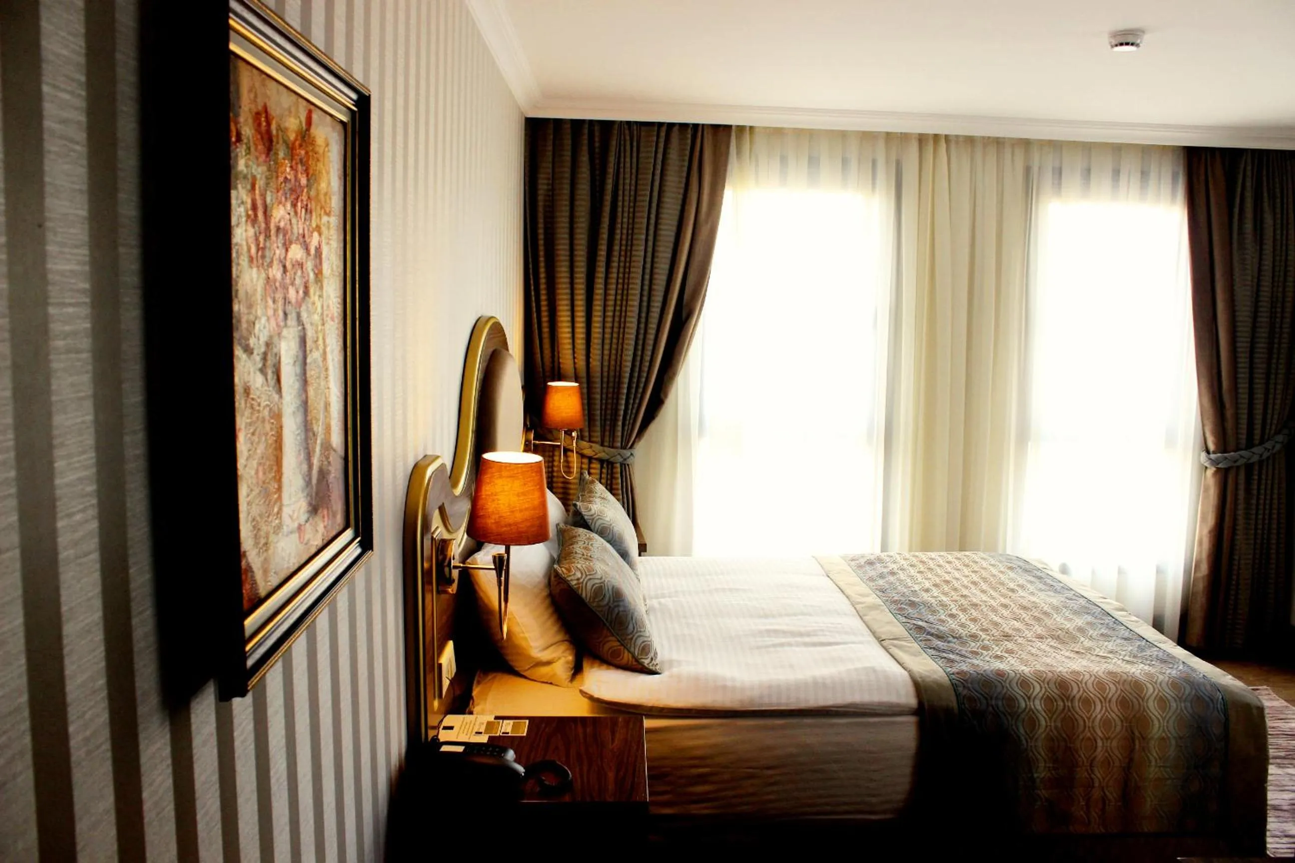 Bed in The Central Hotel