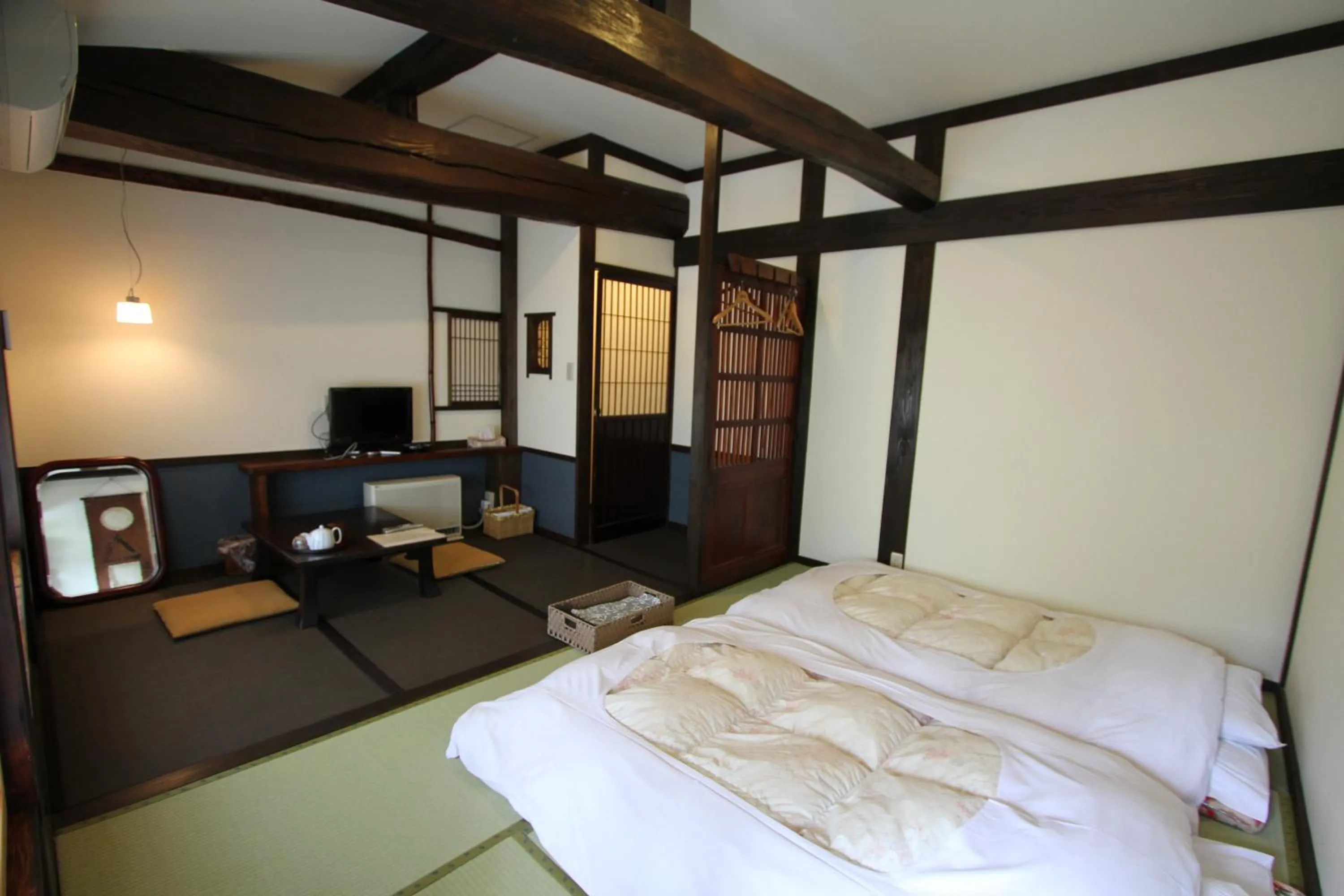Photo of the whole room in Minshuku Takizawa