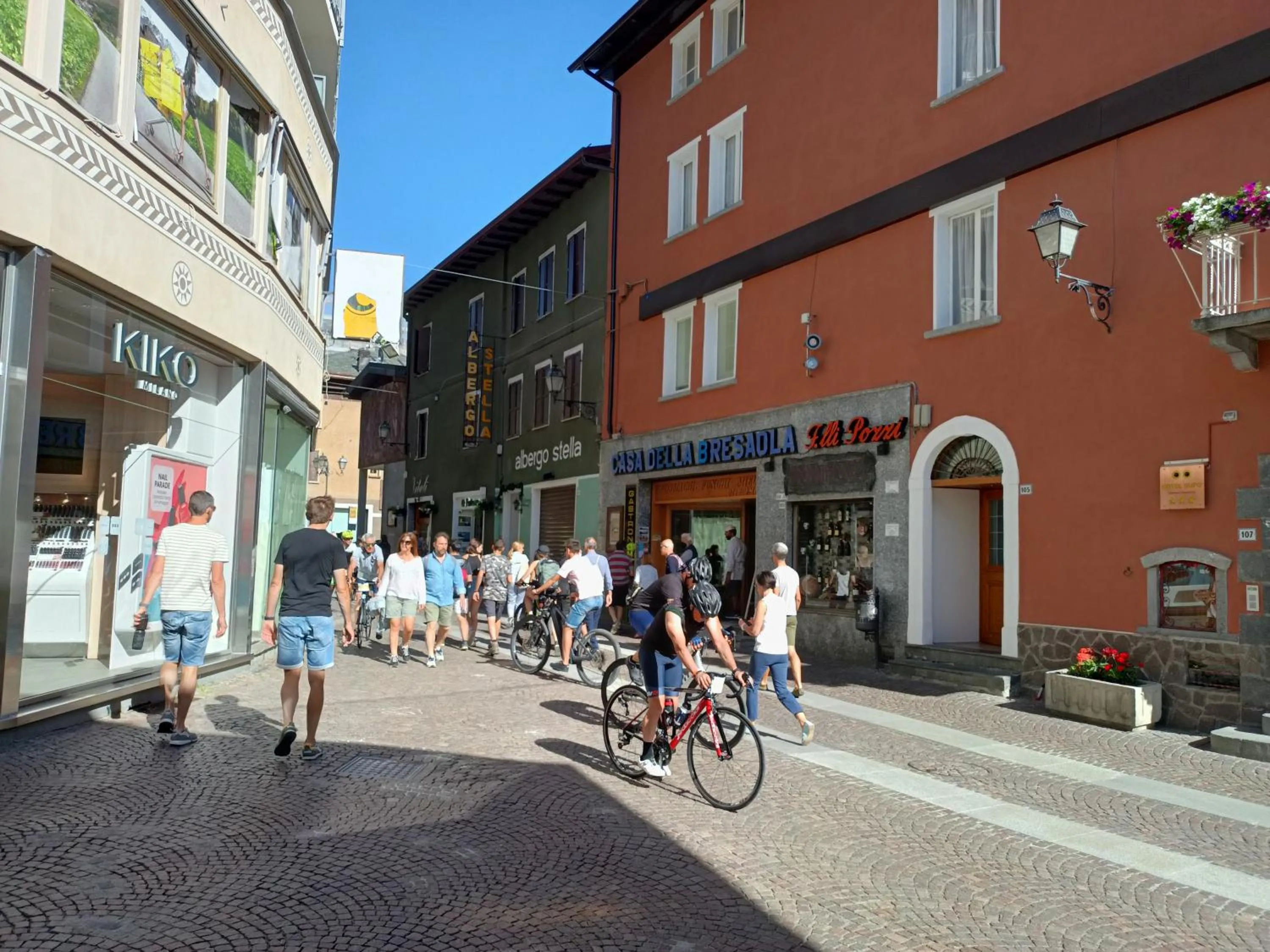 Facade/entrance in Hotel Gufo