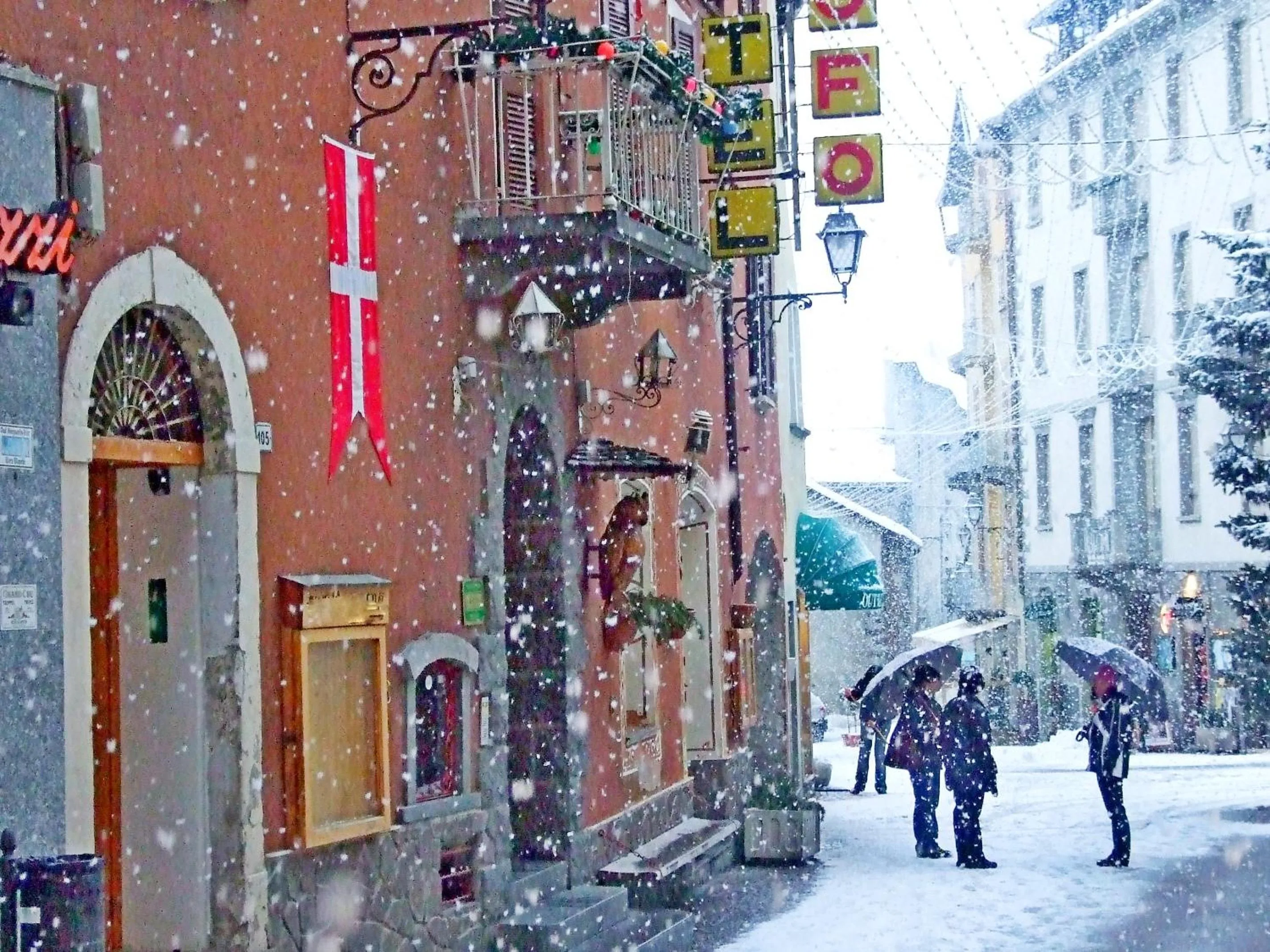 Property building in Hotel Gufo