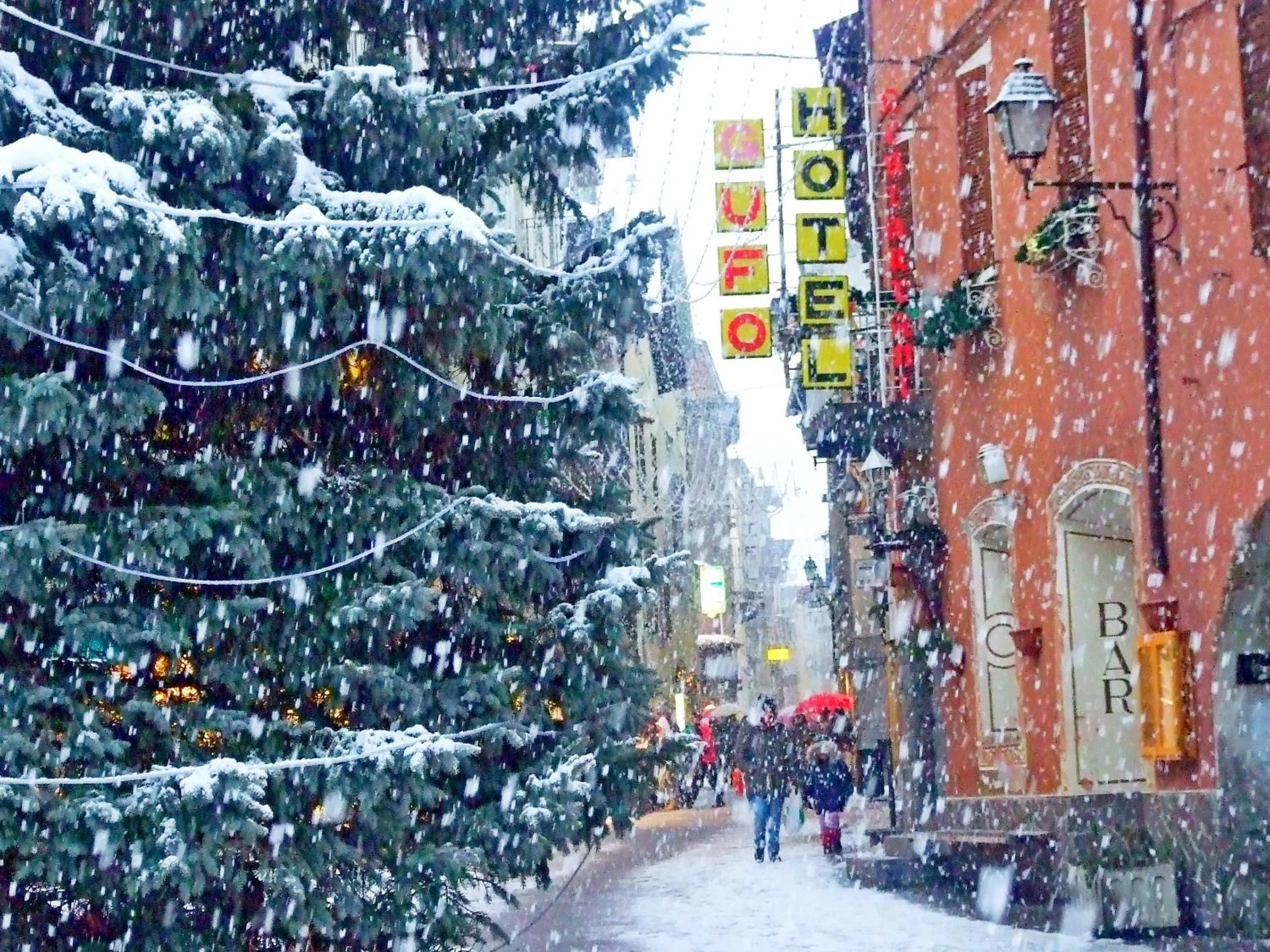 Property building in Hotel Gufo