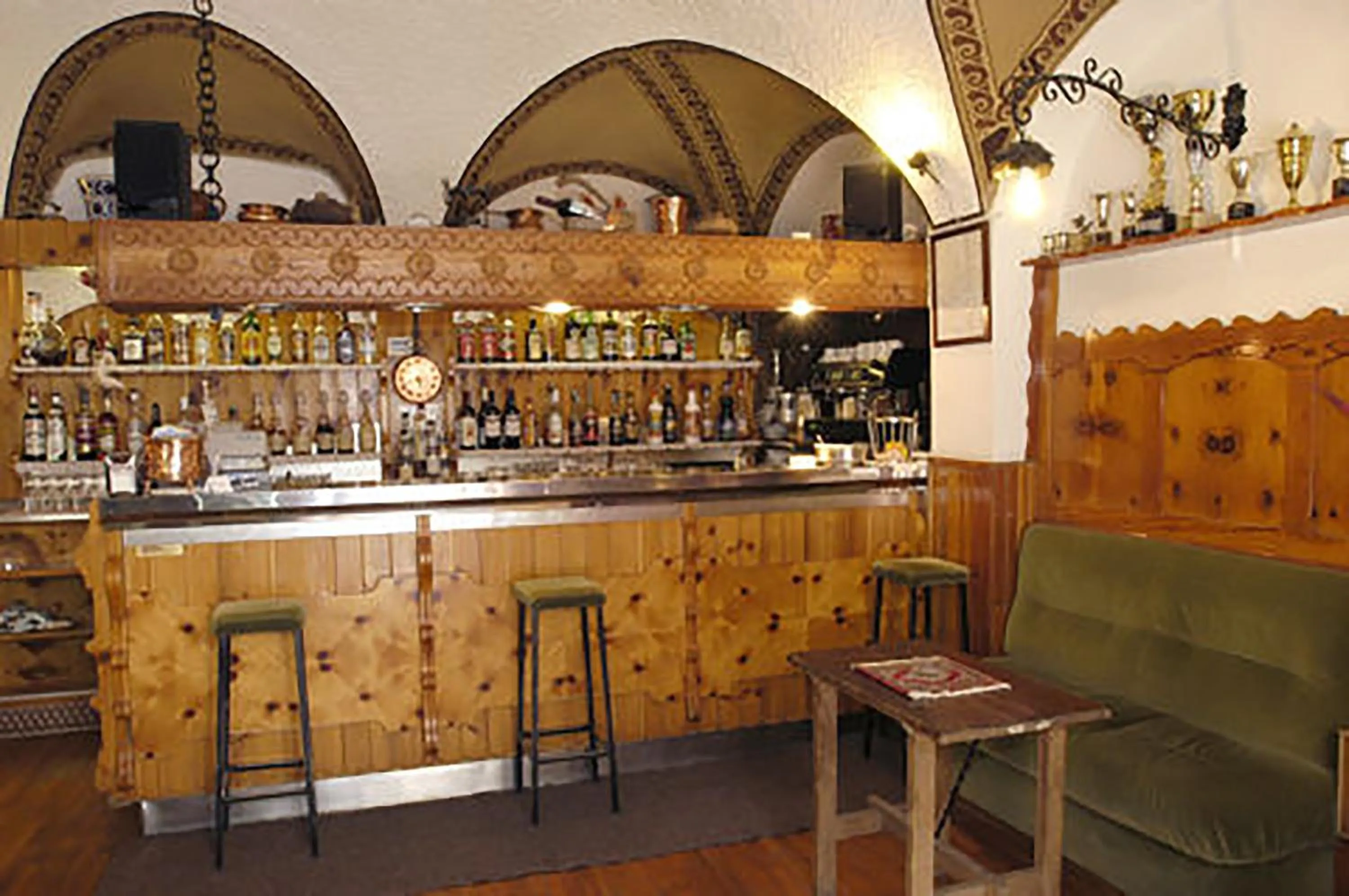 Communal lounge/ TV room in Hotel Gufo