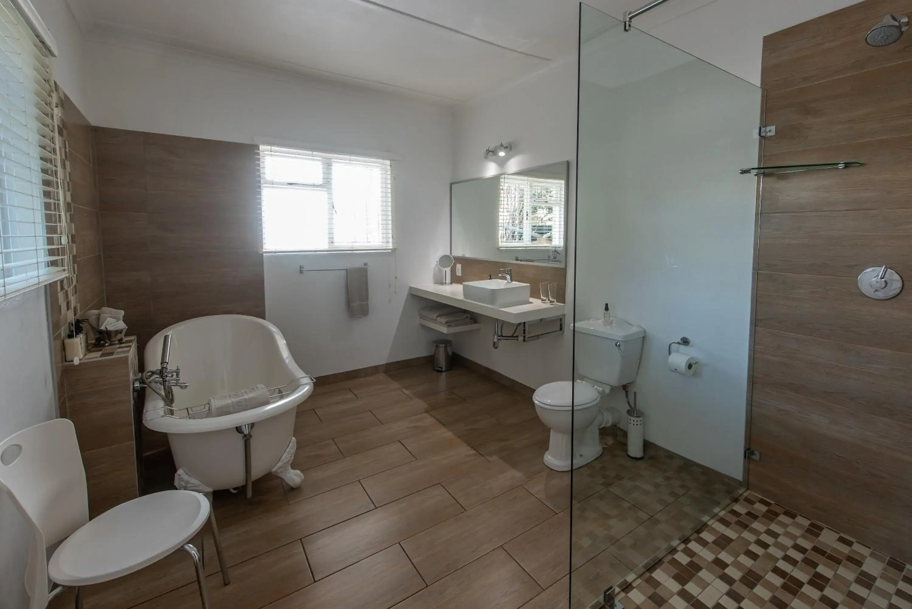 SUPERIOR GARDEN ROOMS - single occupancy in Ballinderry, The Robertson Guest House SUPERIOR GARDEN ROOMS - single occupancy in Ballinderry, The Robertson Guest House