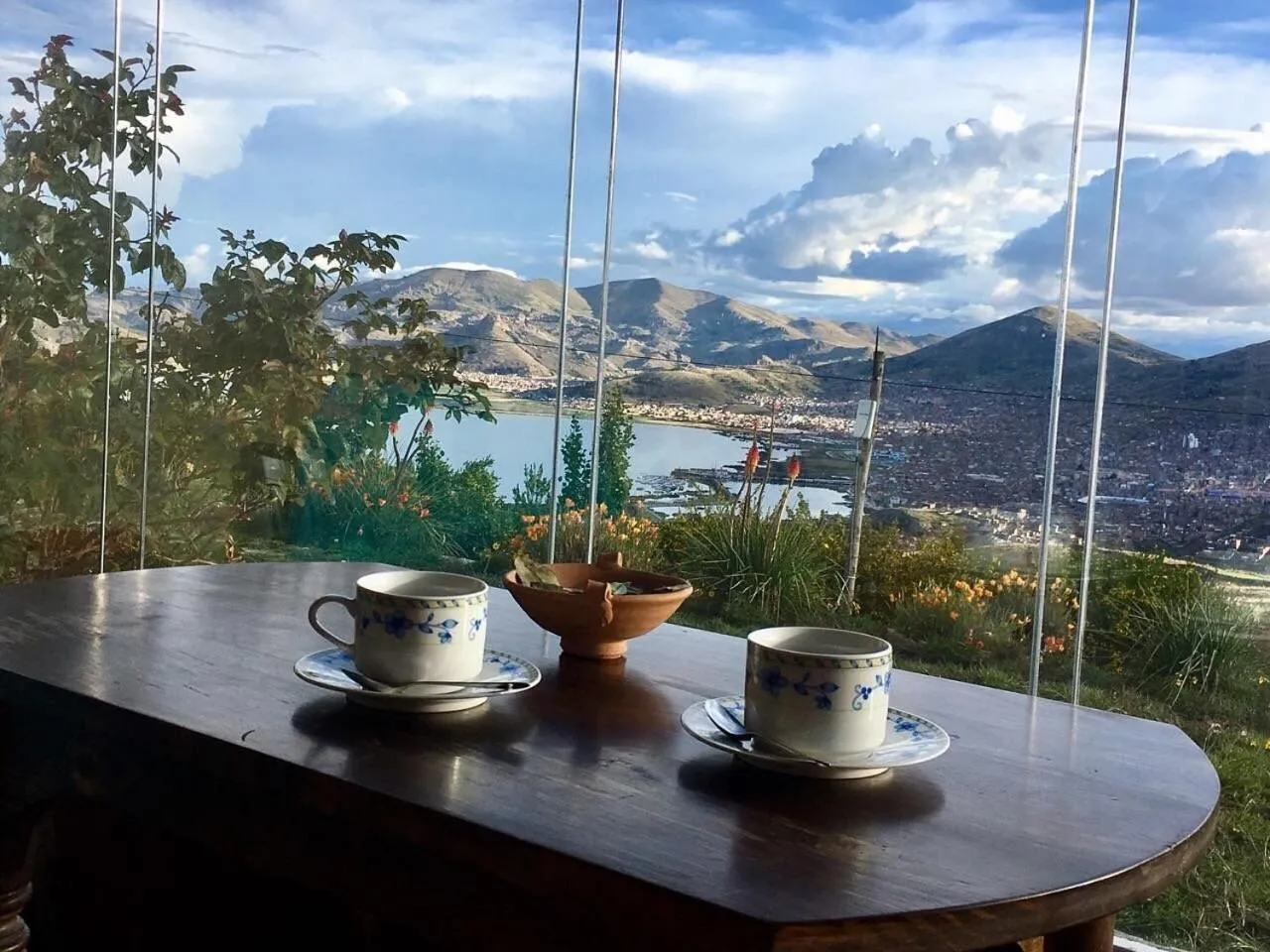 Natural landscape in Mirador del Titikaka