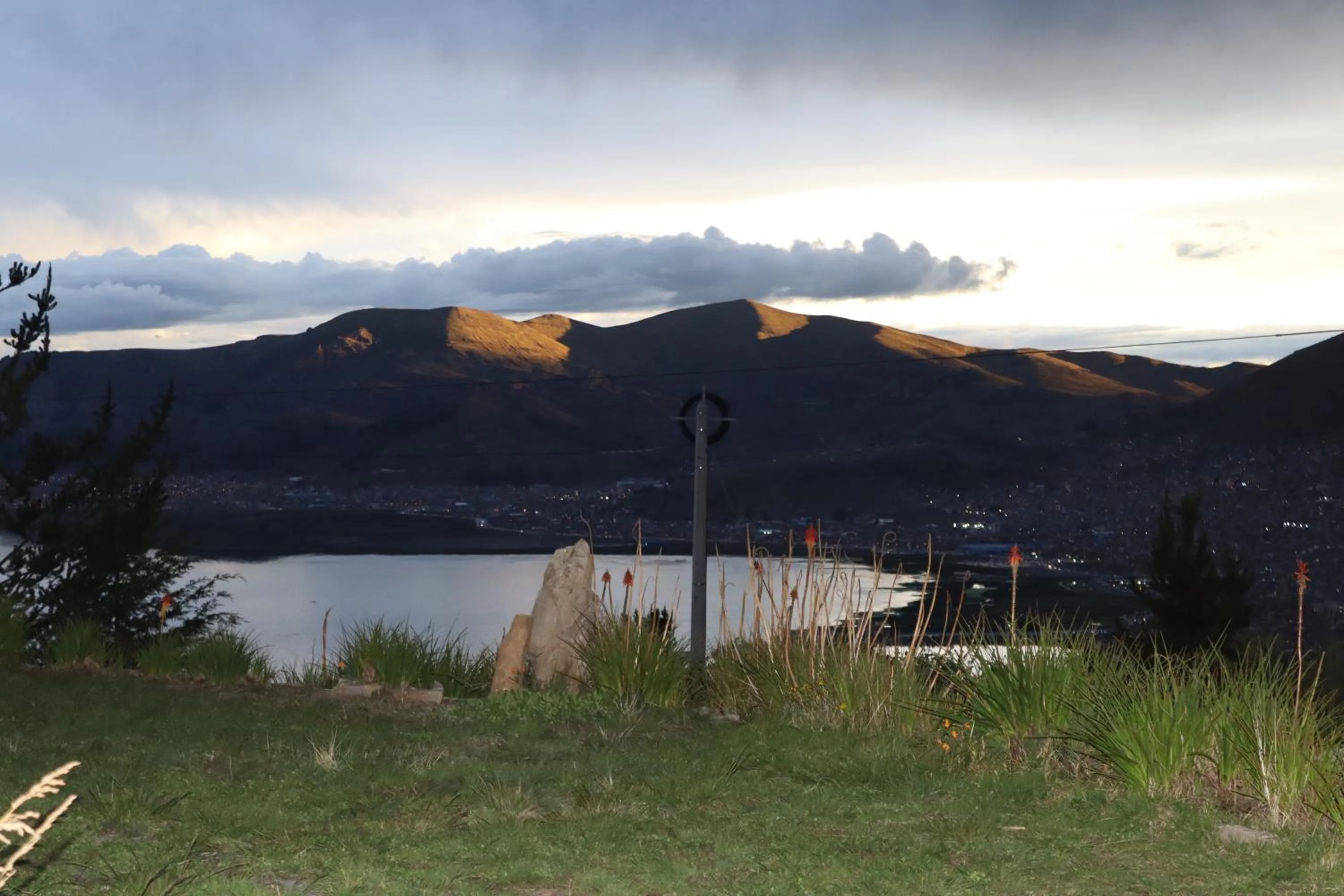Lake view in Mirador del Titikaka