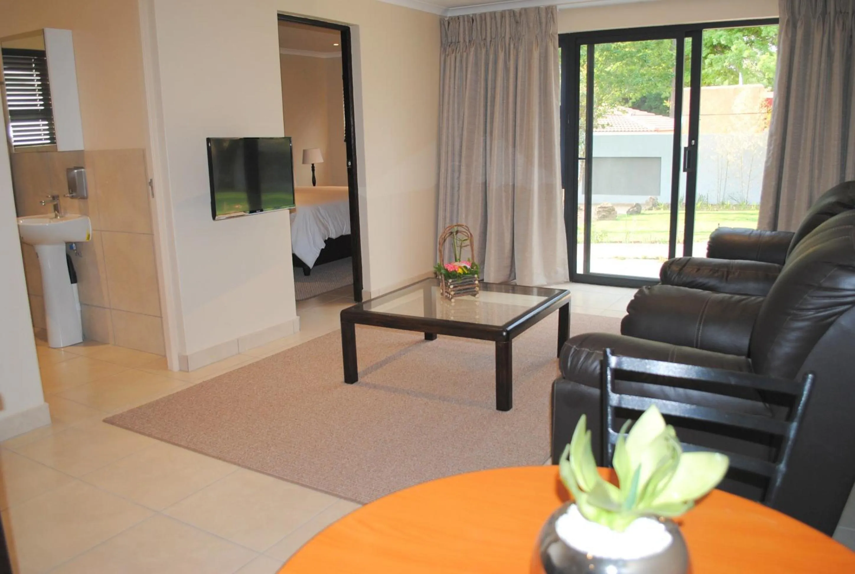 Living room in 6 on Morris Guest Lodge