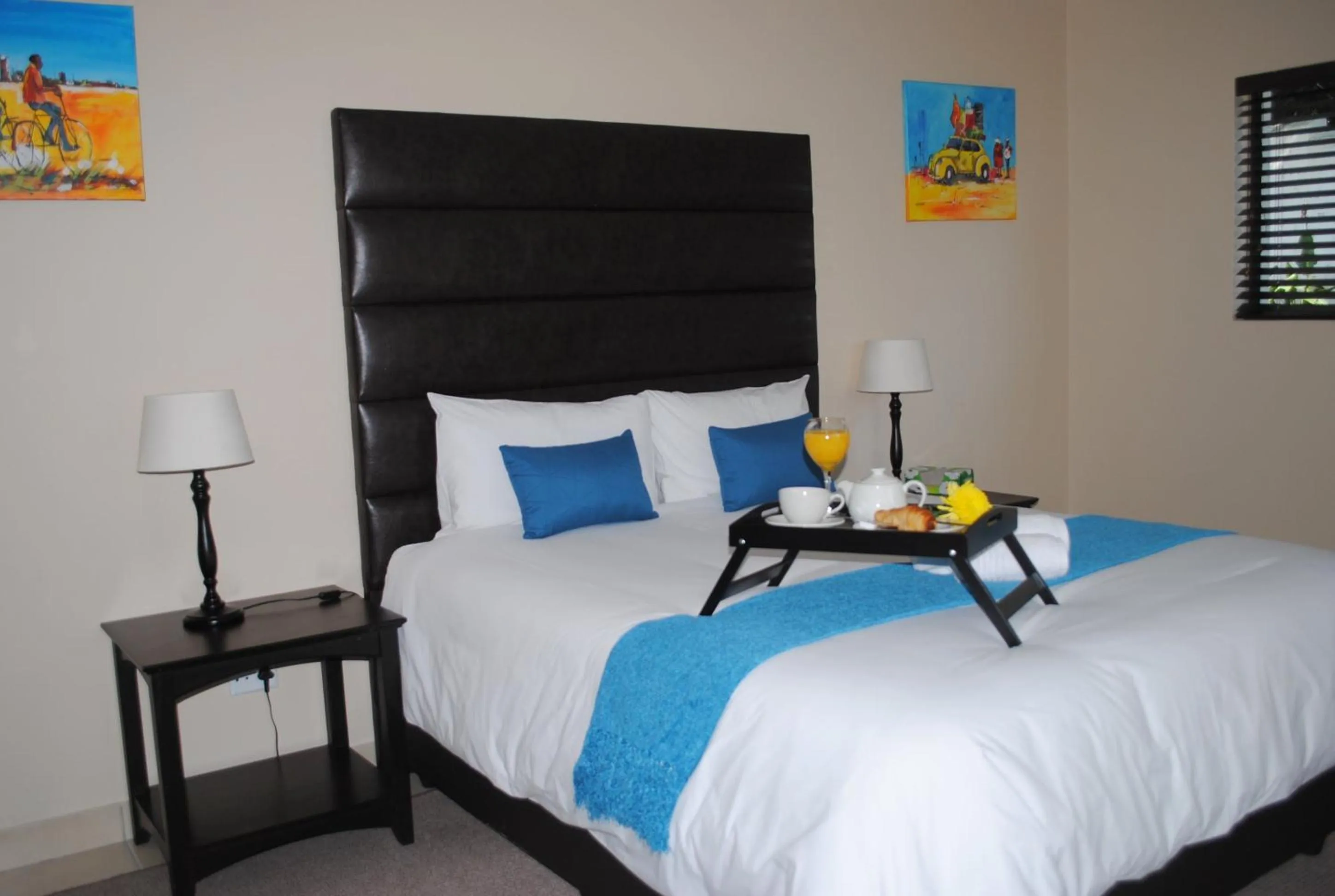 Bed in 6 on Morris Guest Lodge