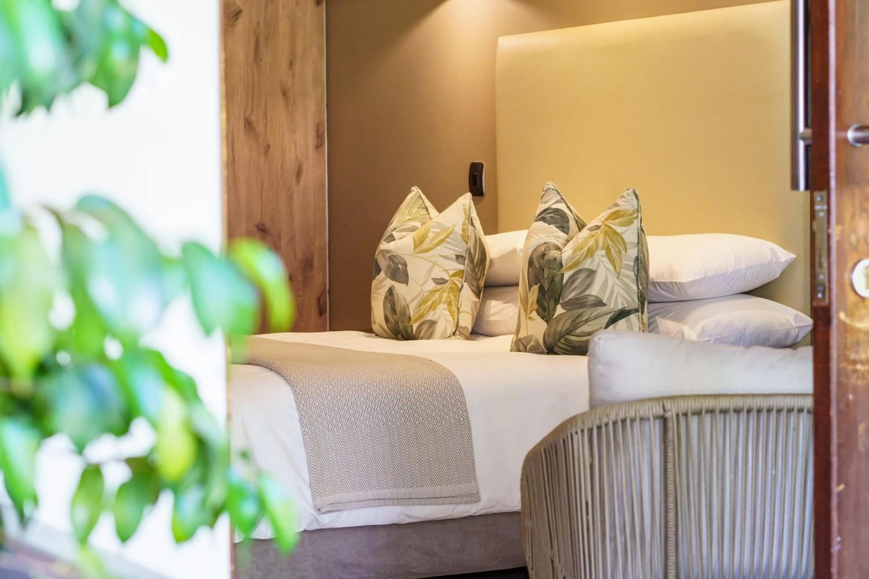 Property building, Bed in Hlangana Lodge